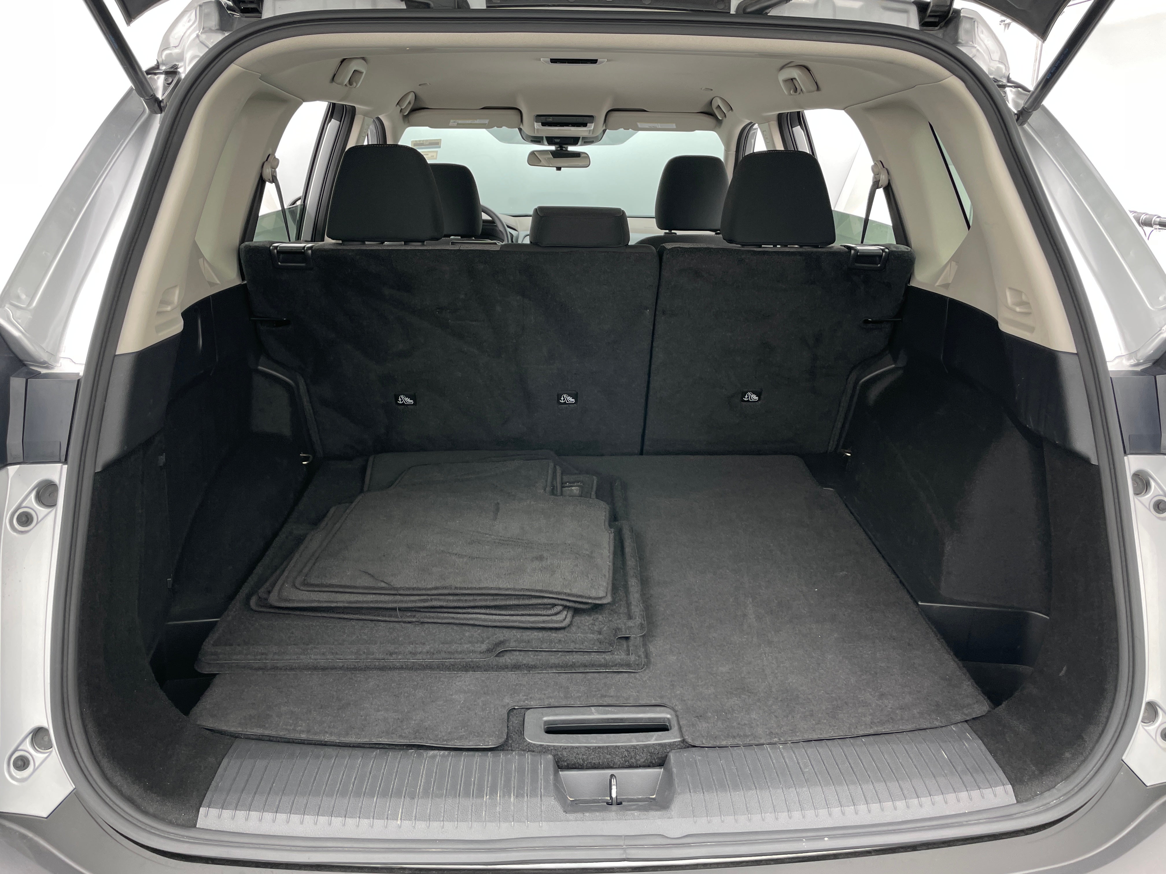2023 Nissan Rogue SV 7