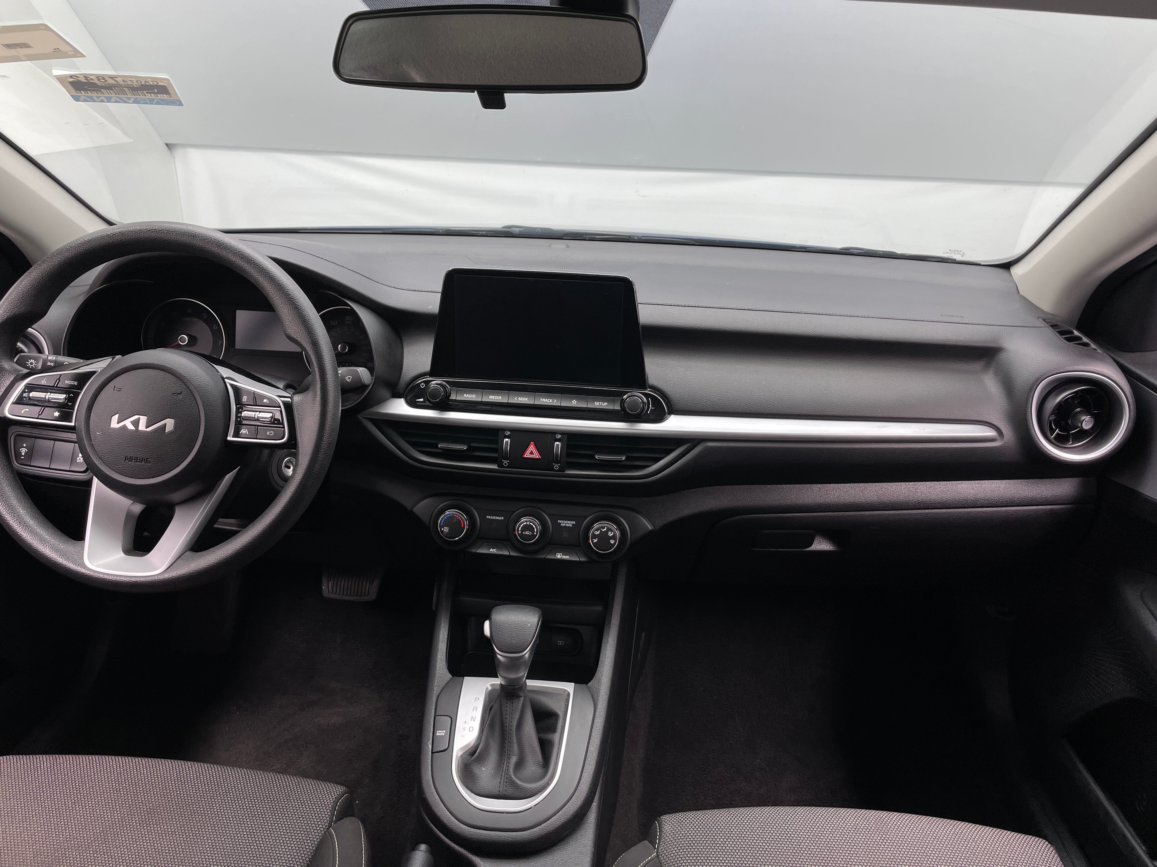 2024 Kia Forte LXS 3
