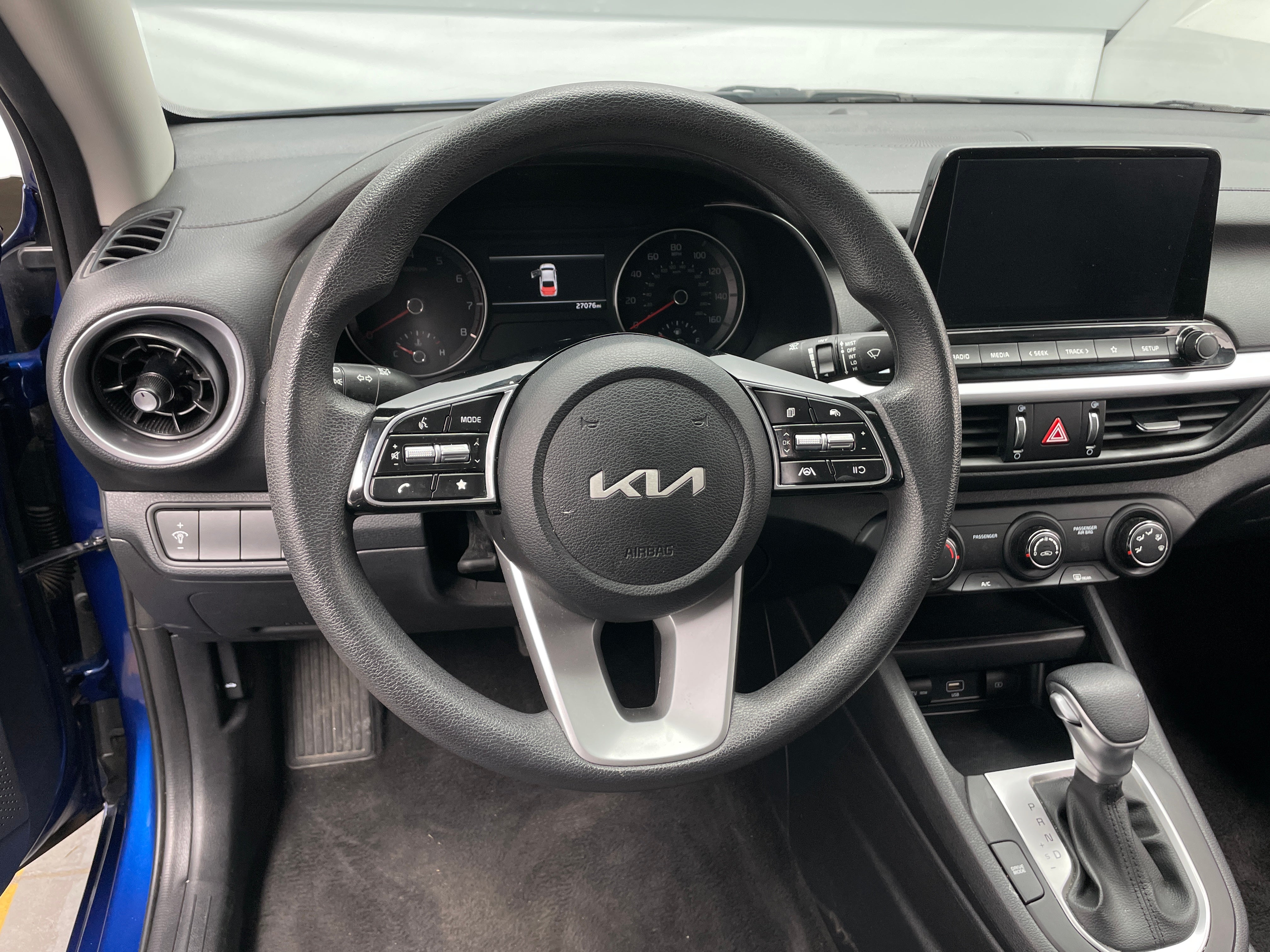2024 Kia Forte LXS 5