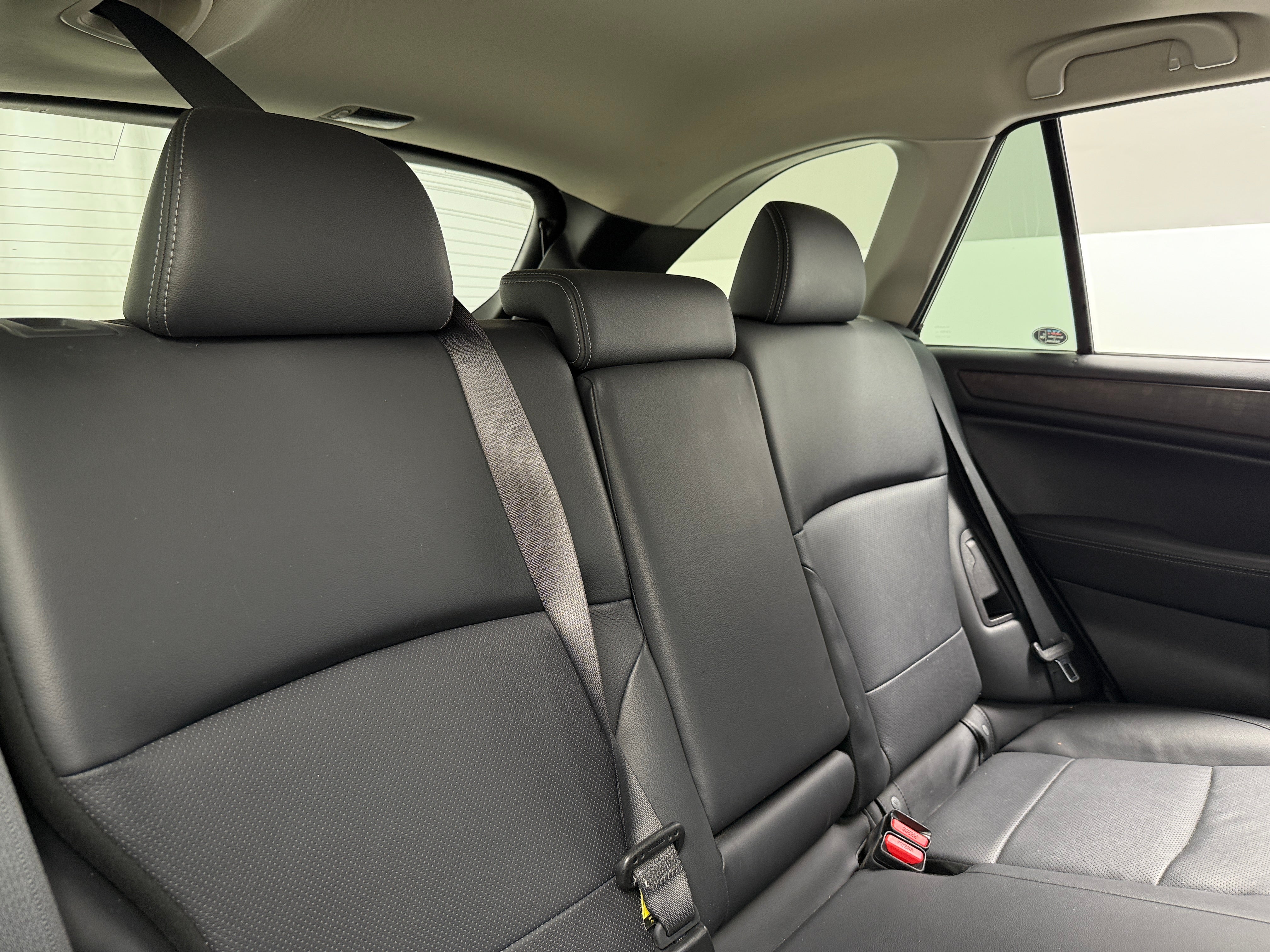 2016 Subaru Outback 3.6R Limited 5