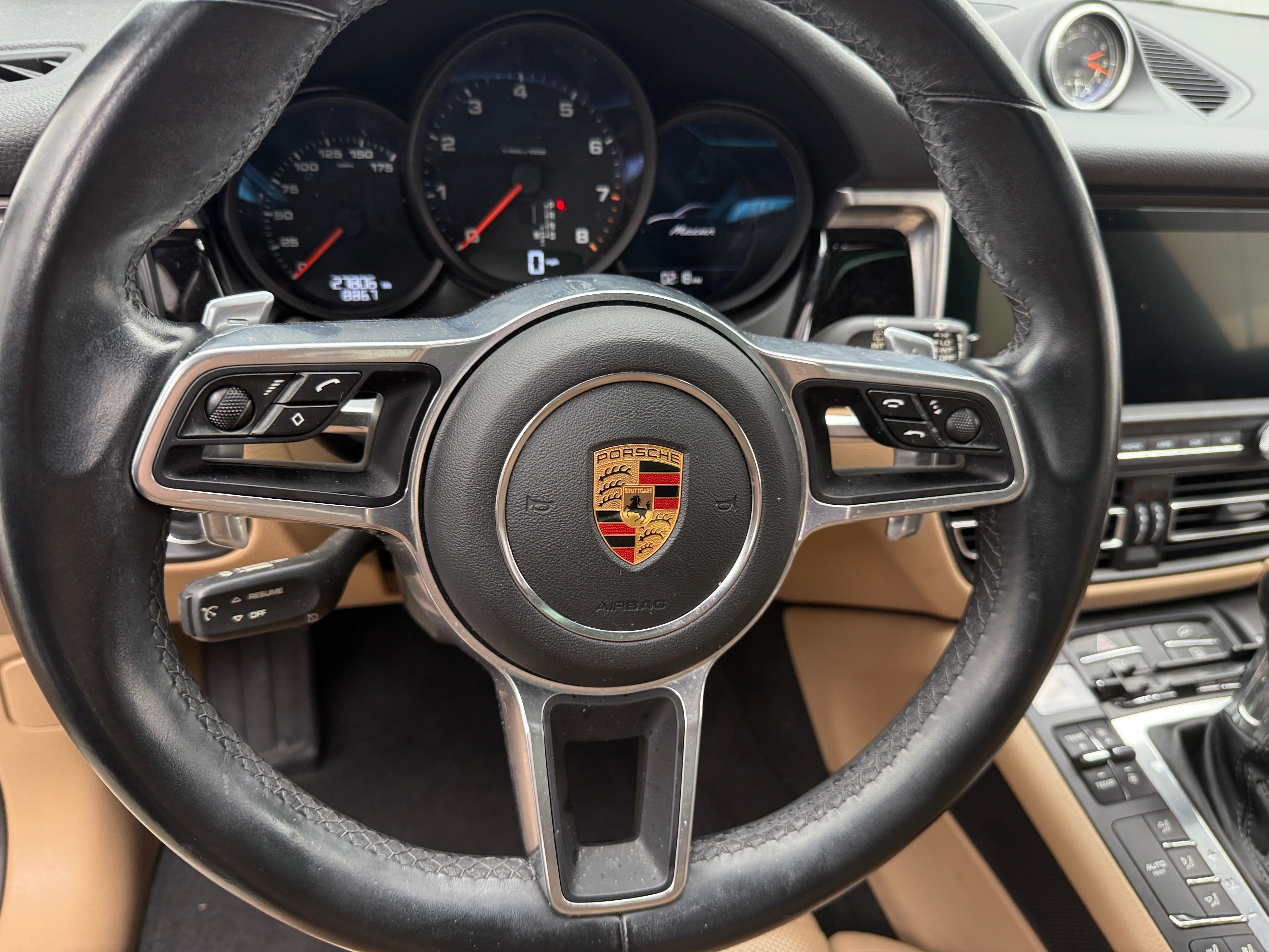 2019 Porsche Macan Base 4