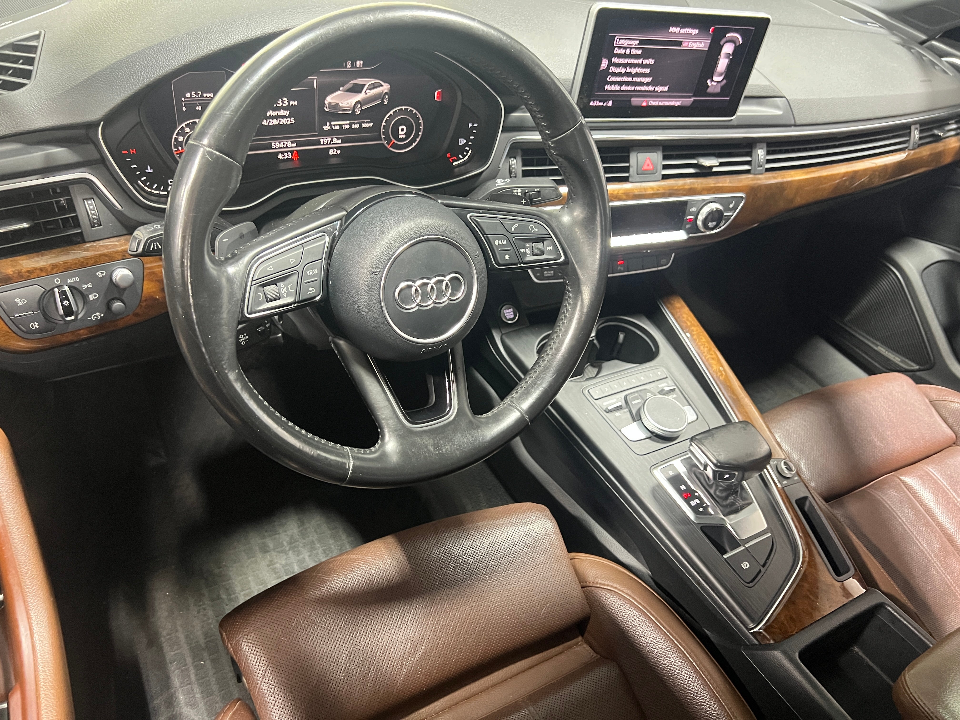 2017 Audi A4 Prestige 2
