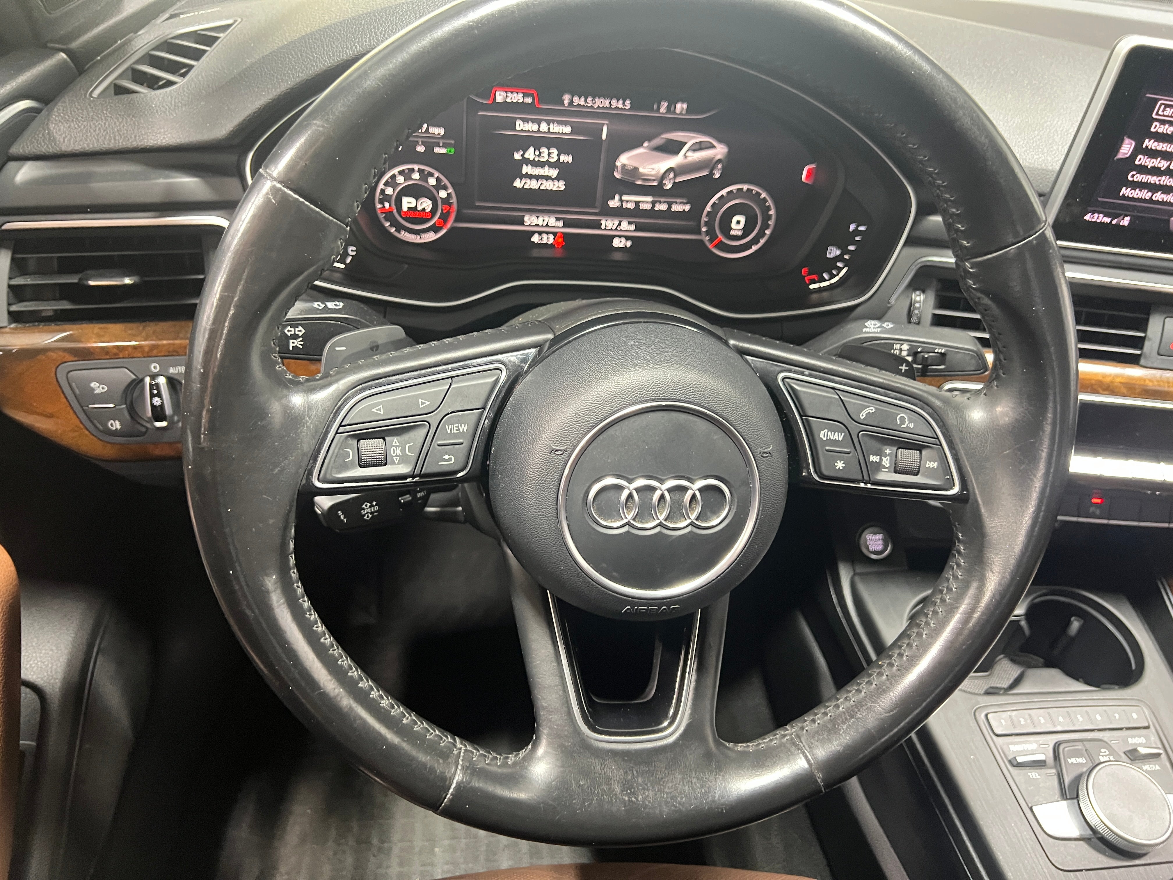2017 Audi A4 Prestige 4