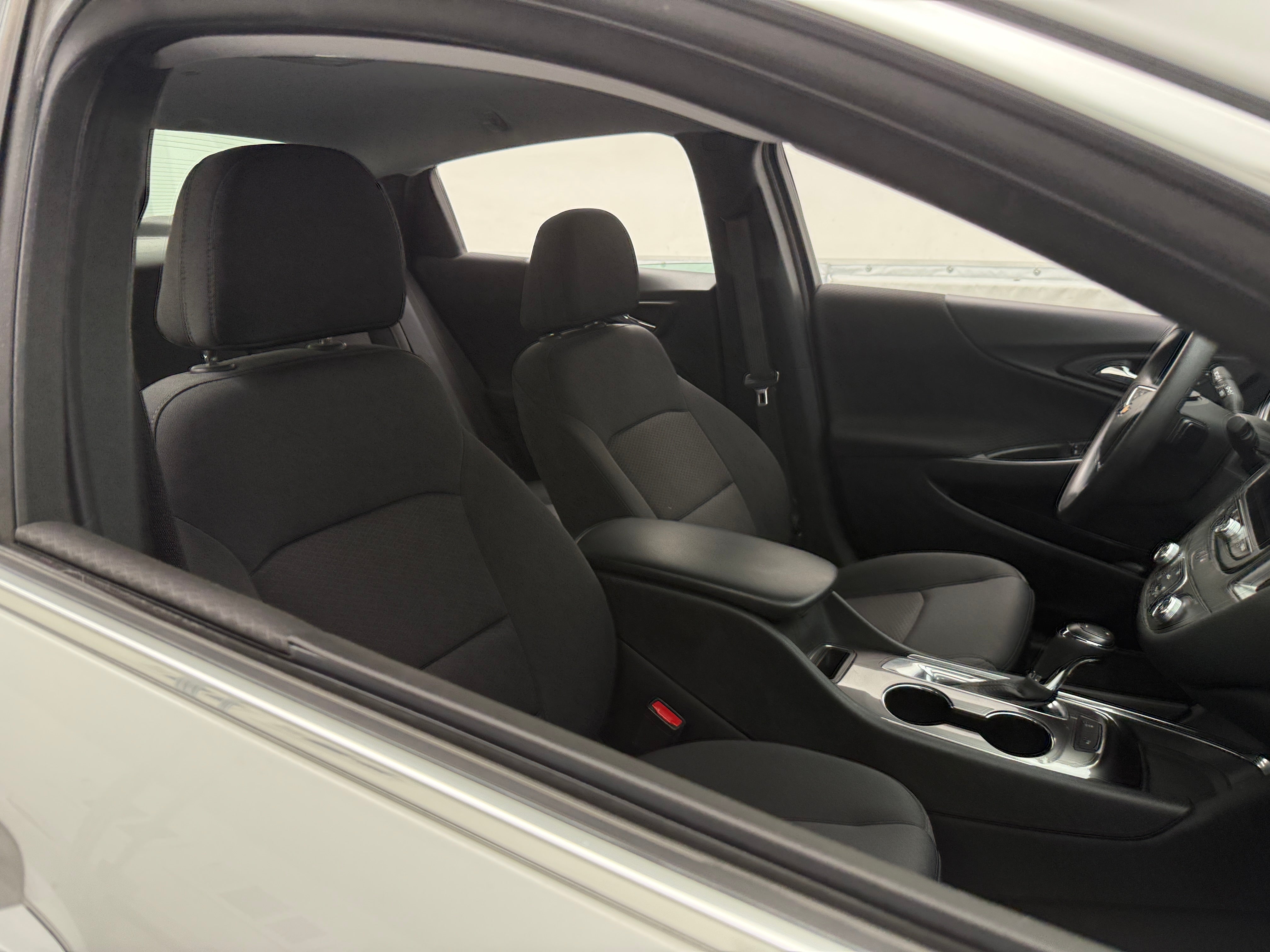 2020 Chevrolet Malibu LS 2