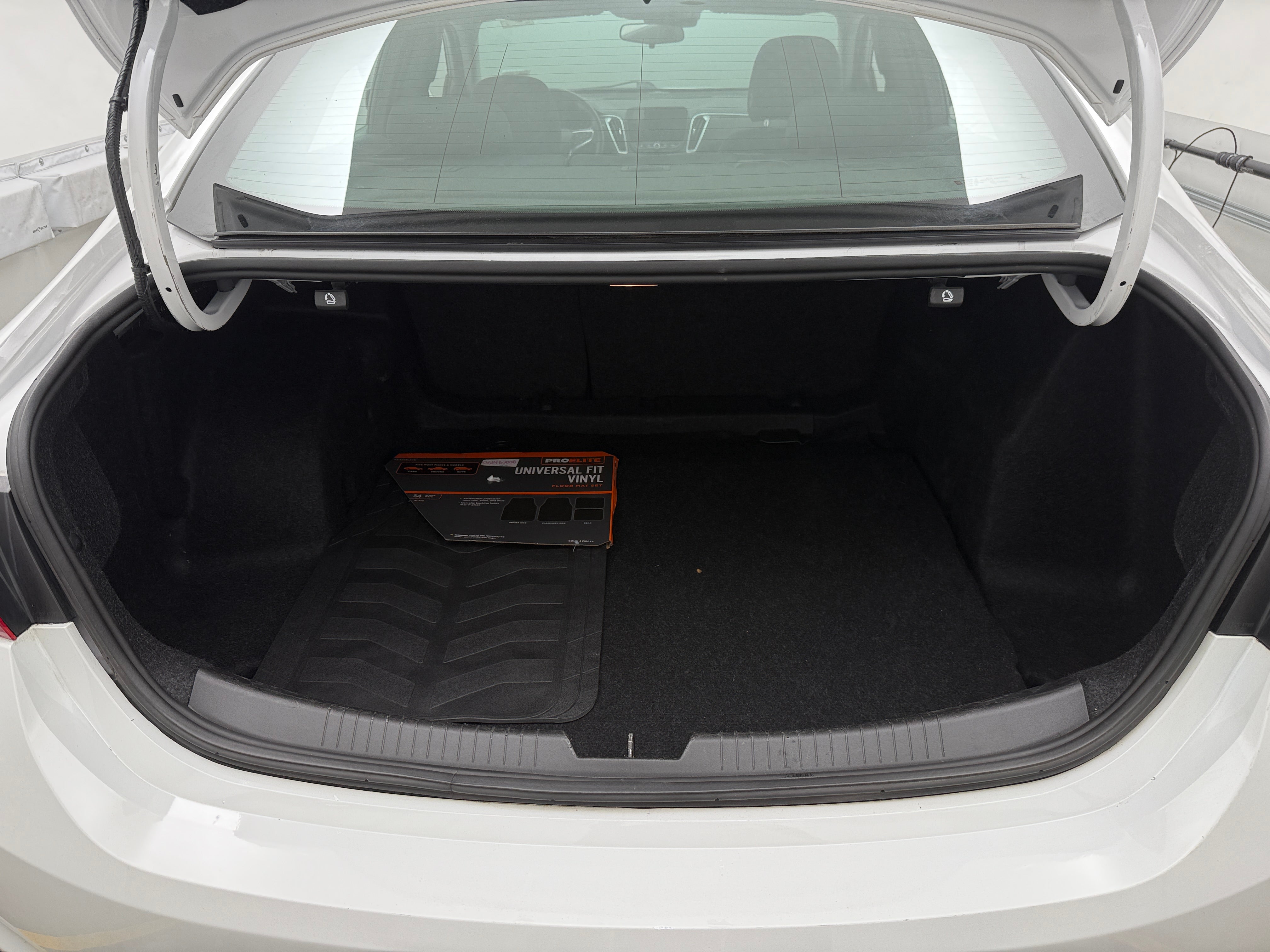 2020 Chevrolet Malibu LS 7
