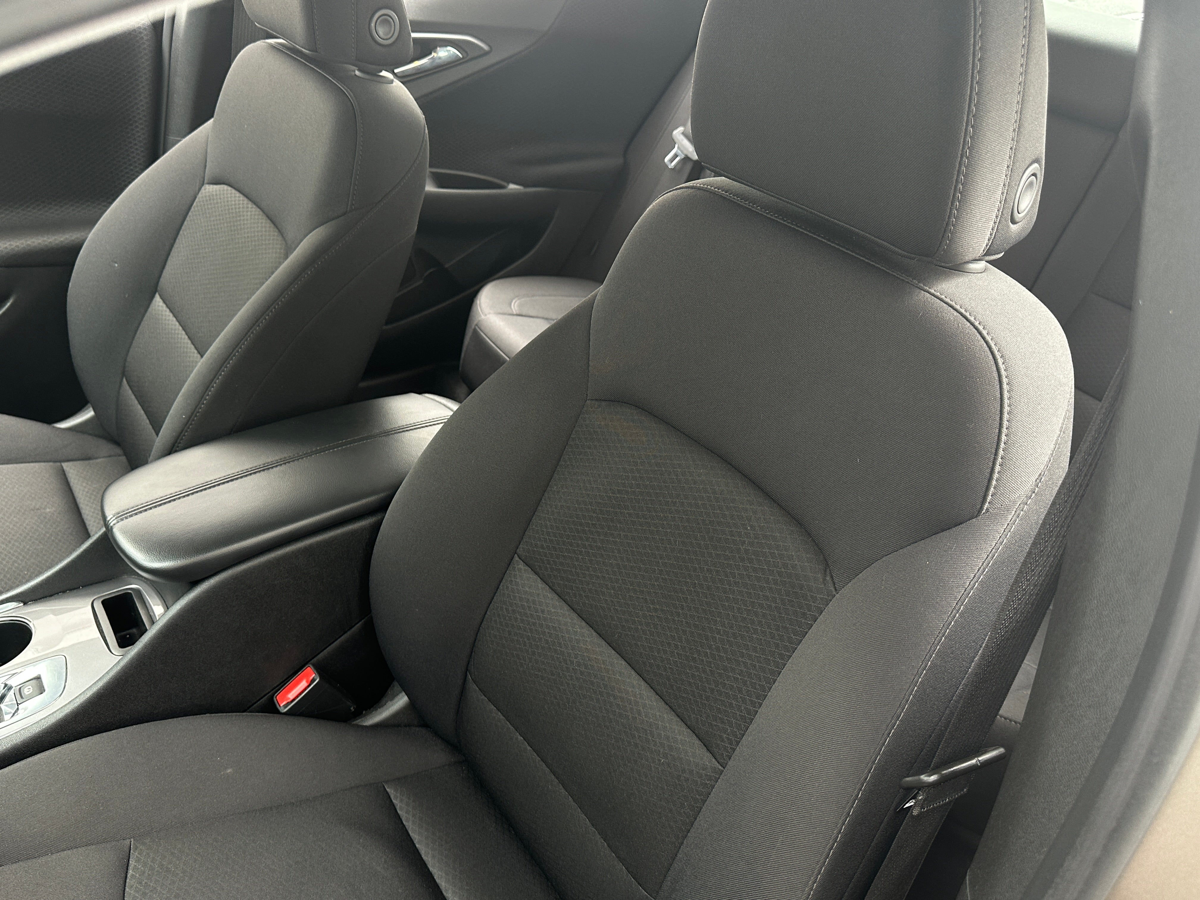 2023 Chevrolet Malibu LT 2