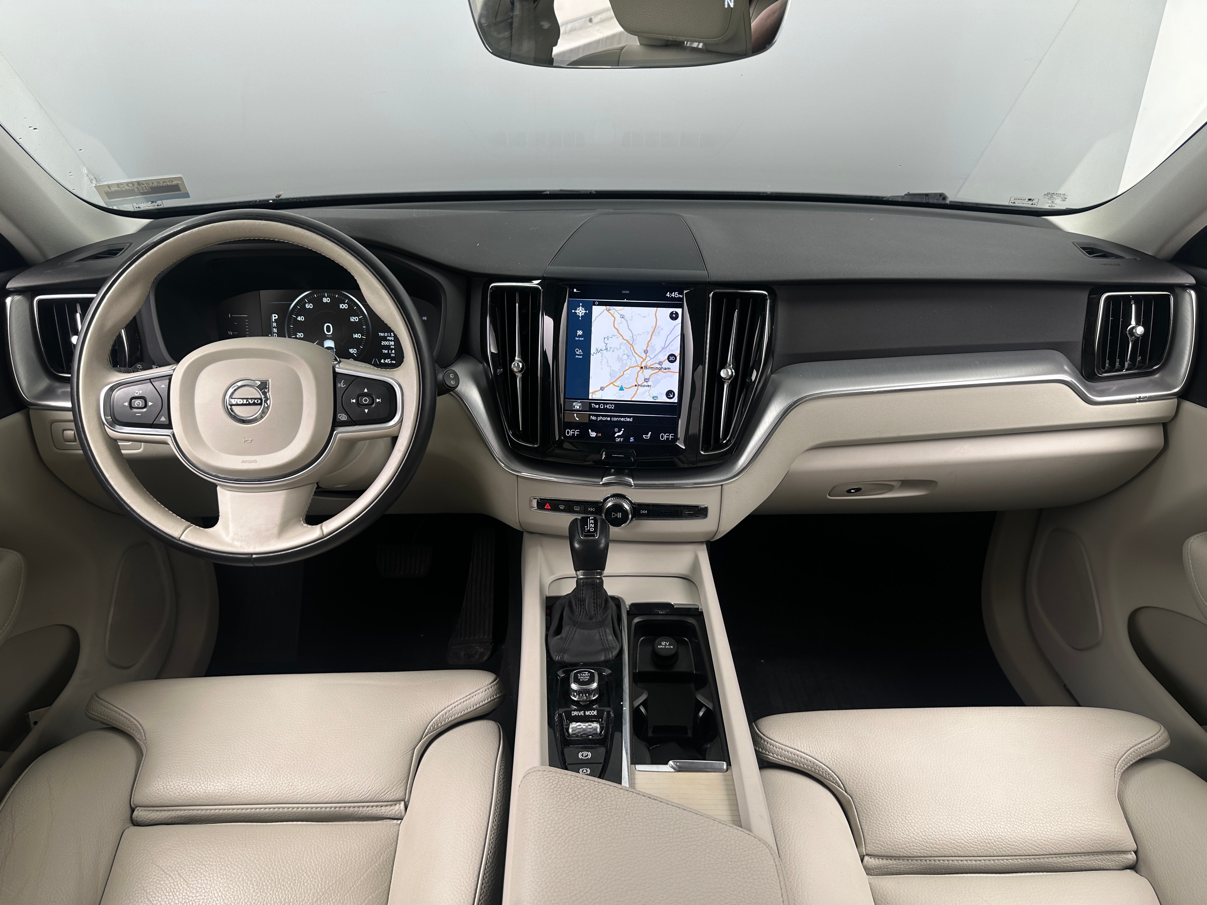2019 Volvo XC60 T5 Momentum 2