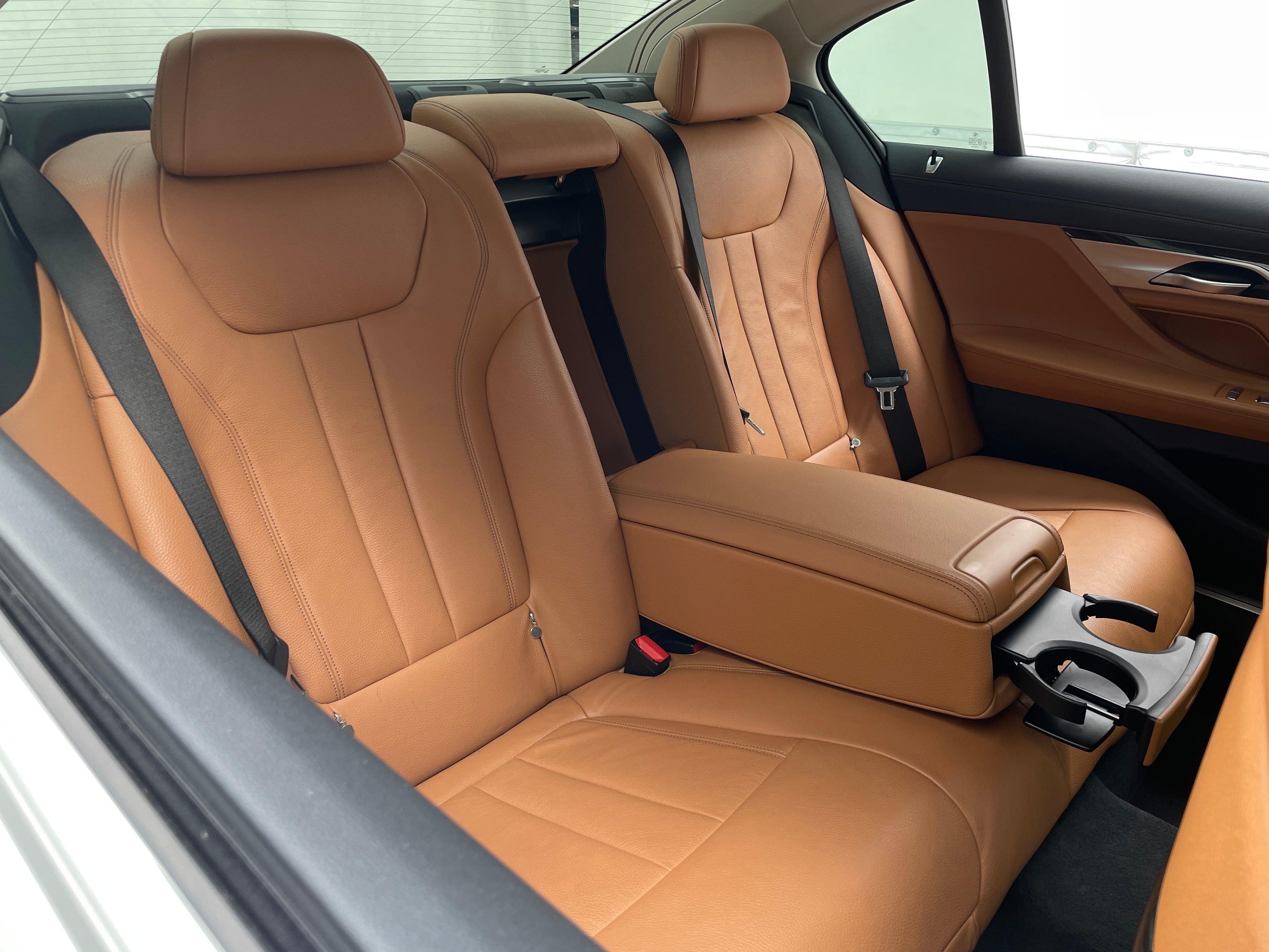 2021 BMW 7 Series 740i 5