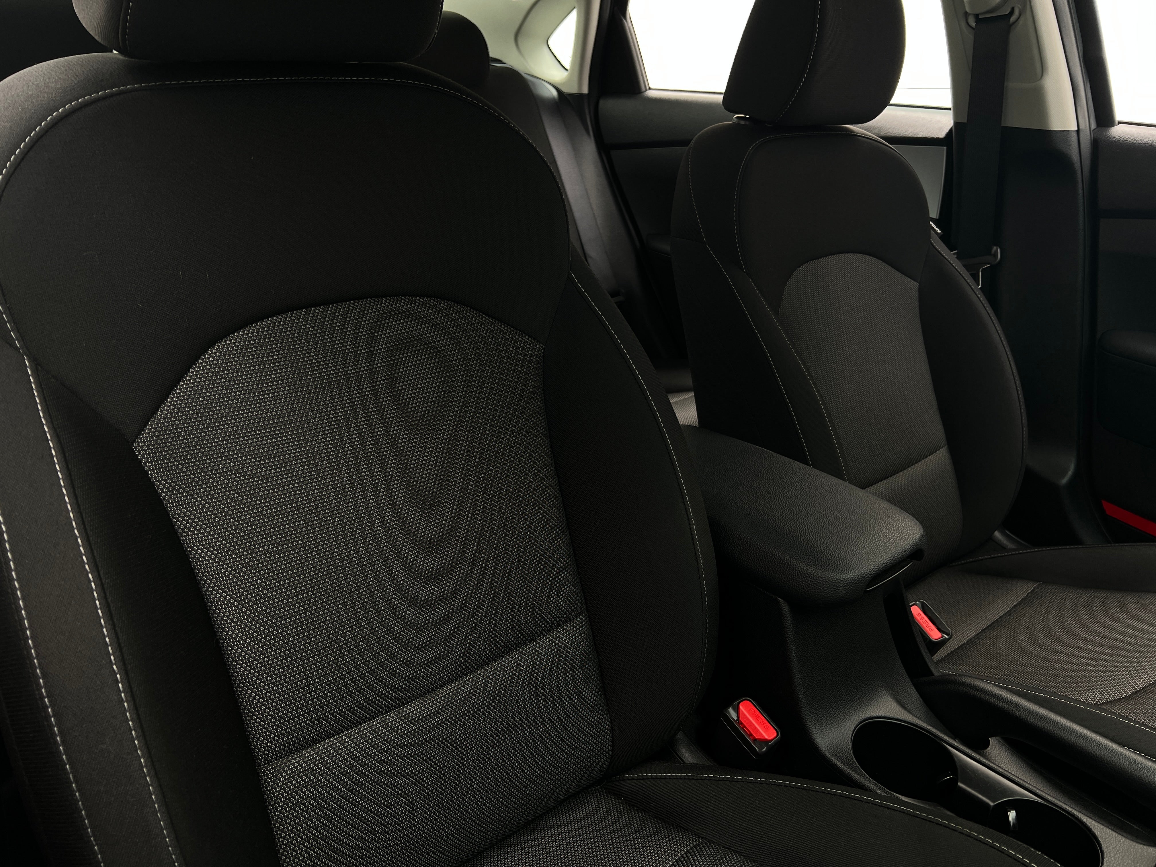 2024 Kia Forte LXS 2