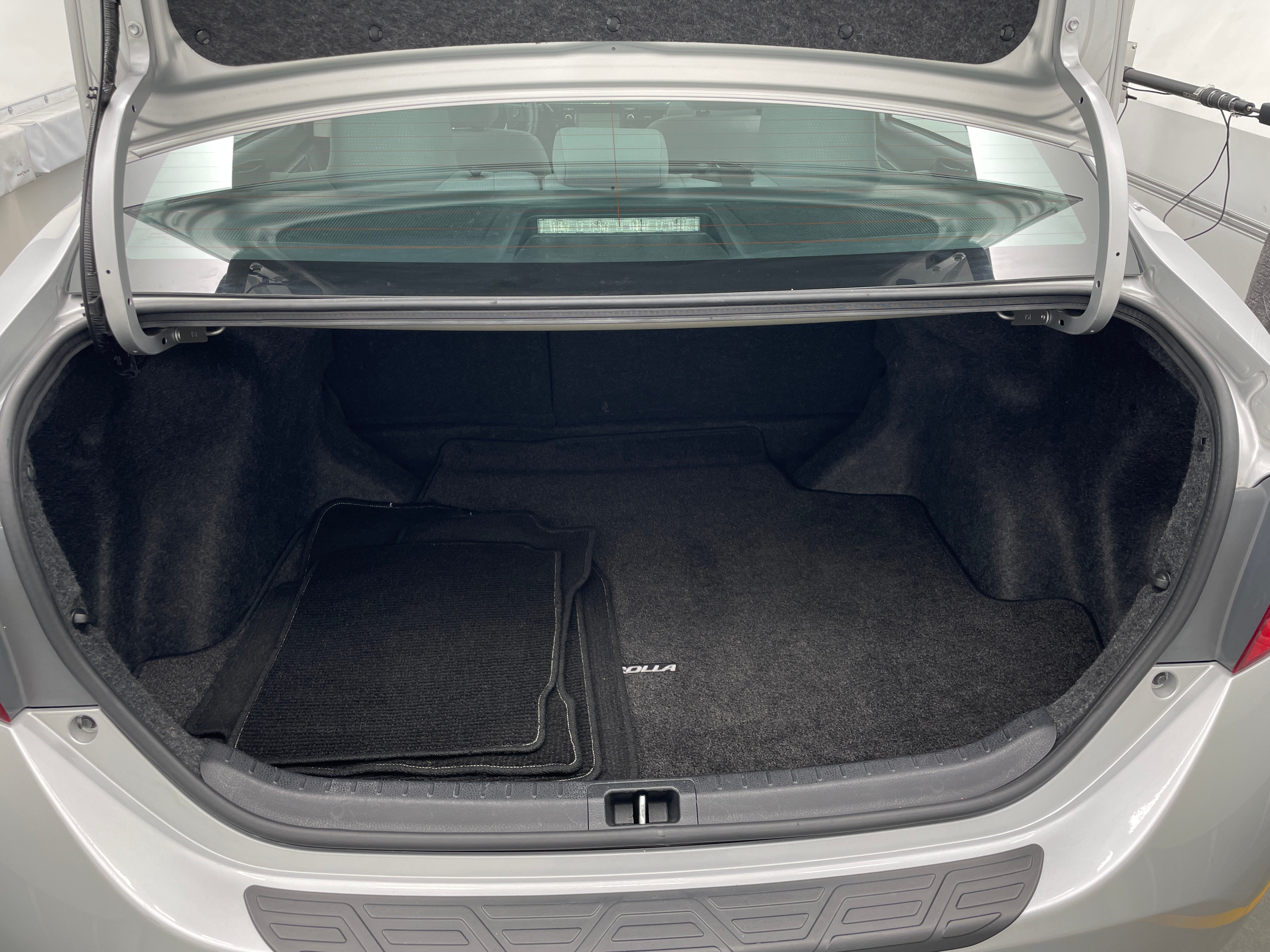 2016 Toyota Corolla L 7