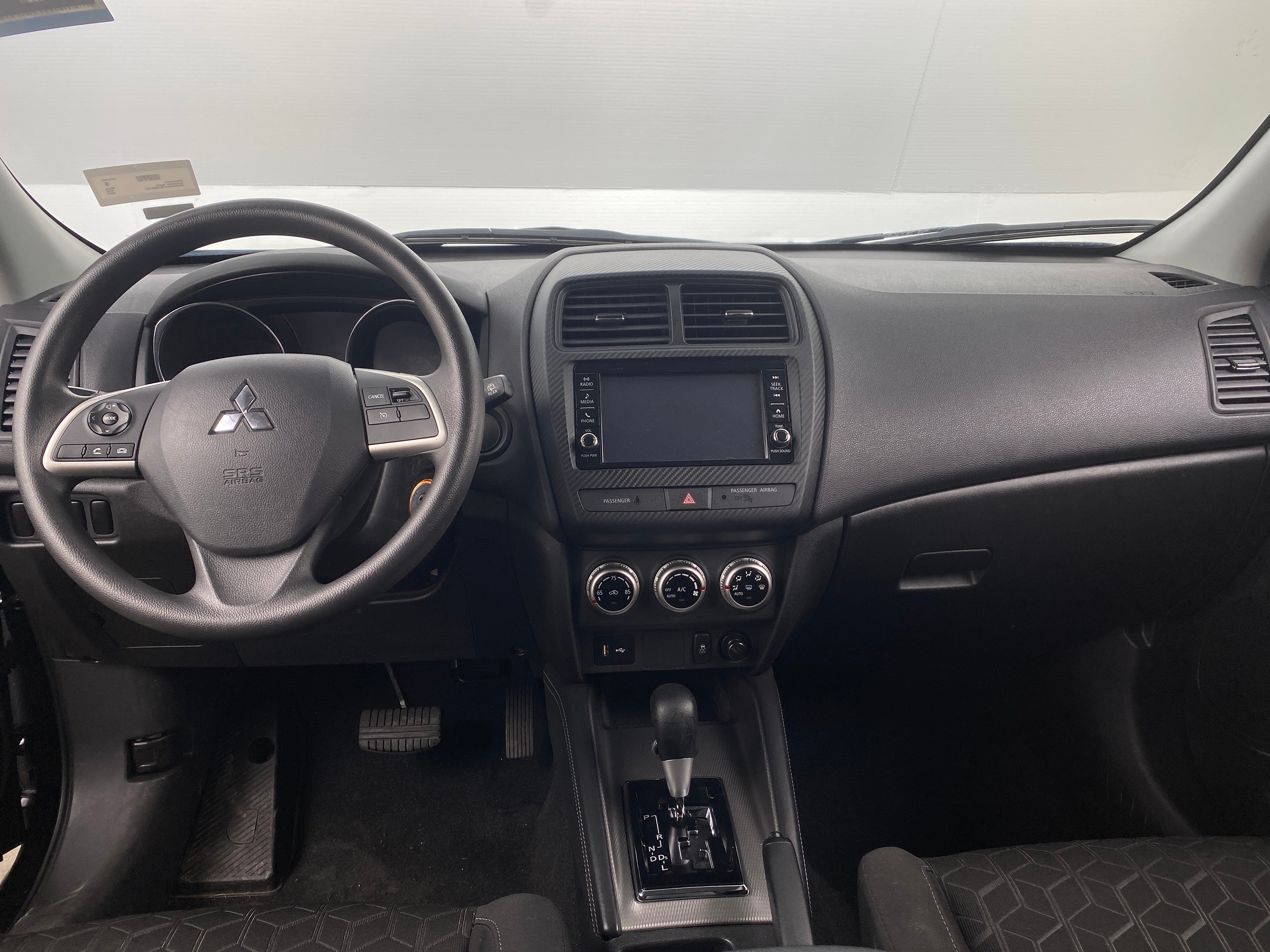 2024 Mitsubishi Outlander Sport ES 3