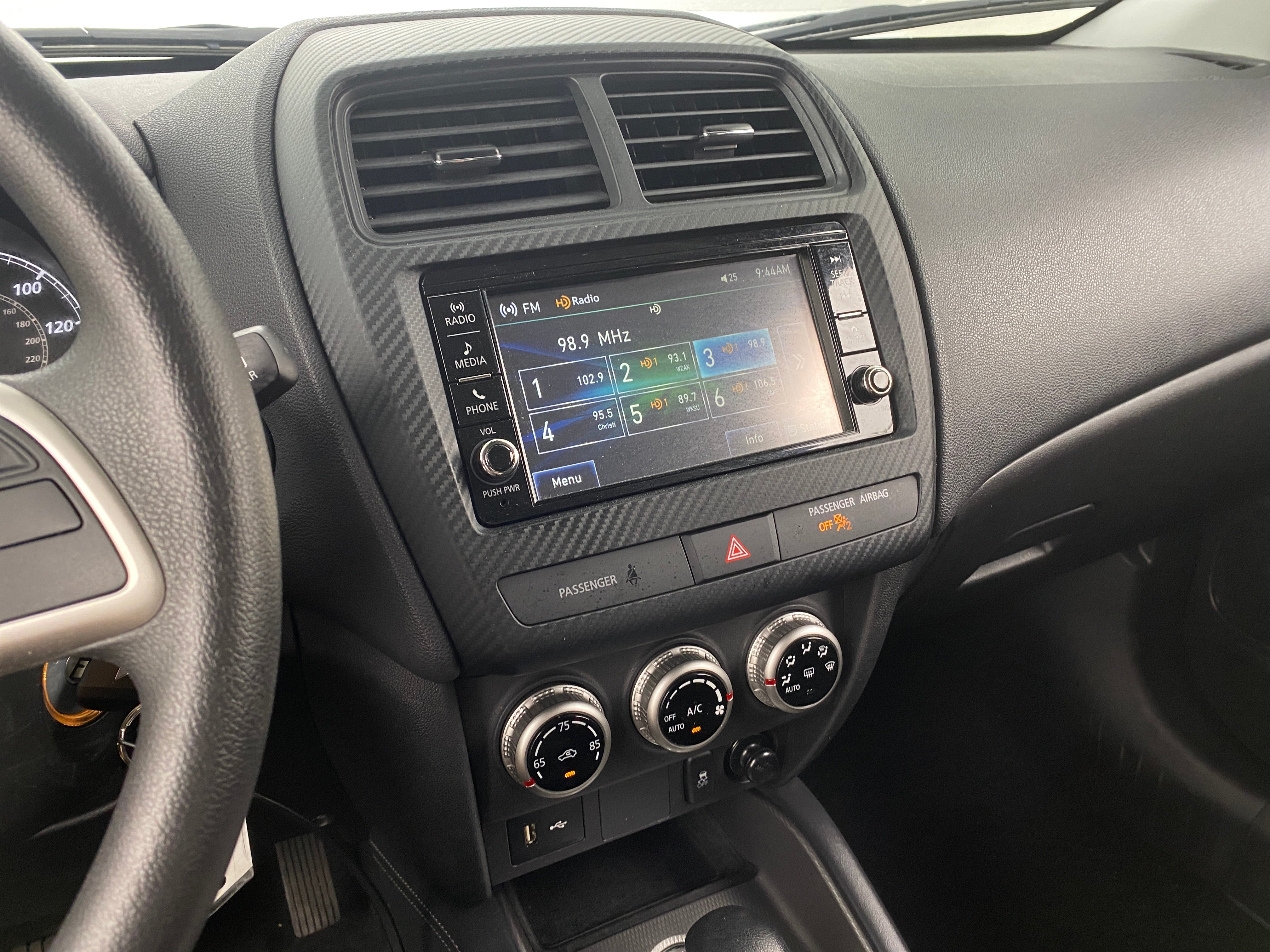 2024 Mitsubishi Outlander Sport ES 4