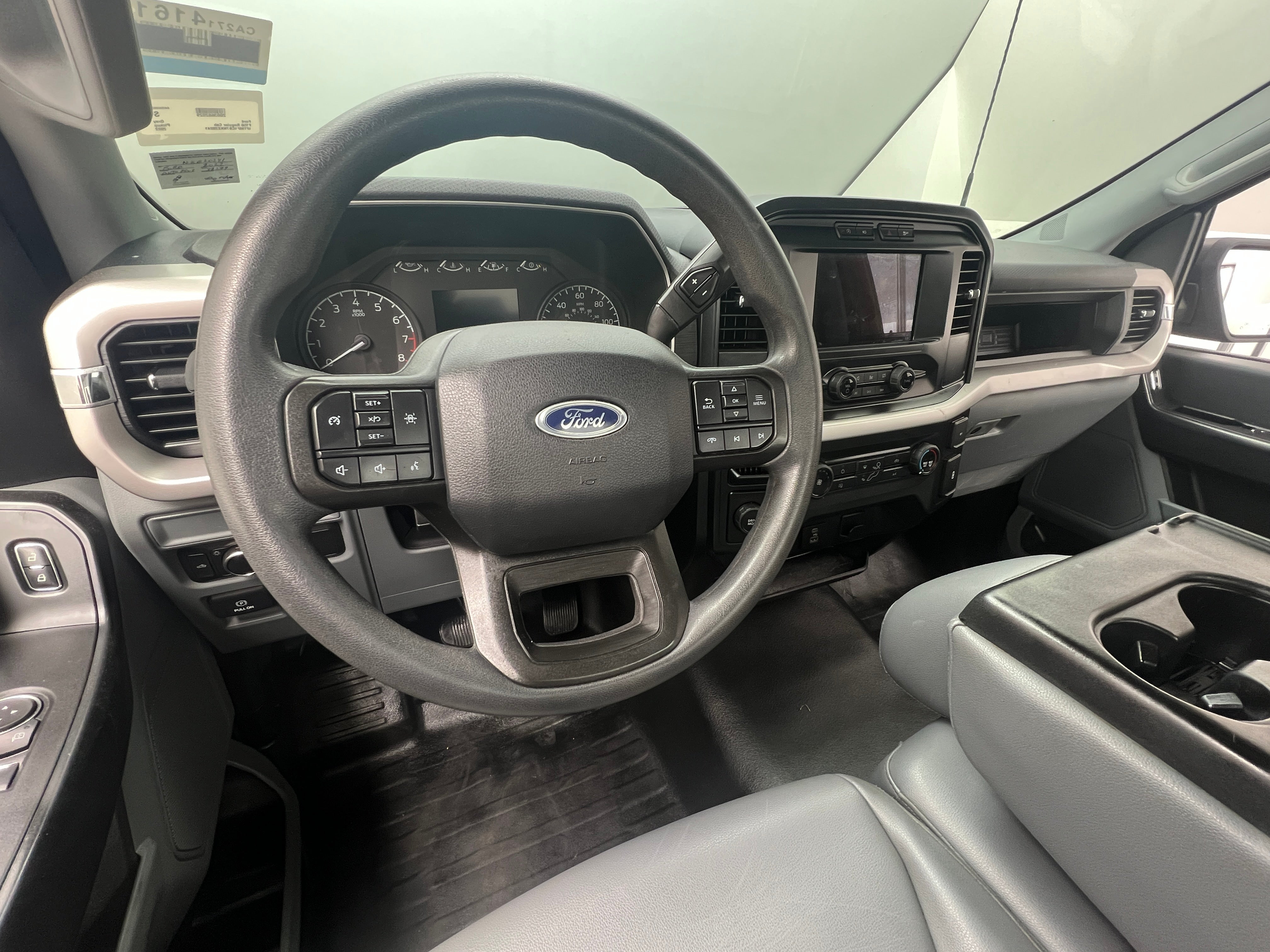 2022 Ford Econoline E-150 3