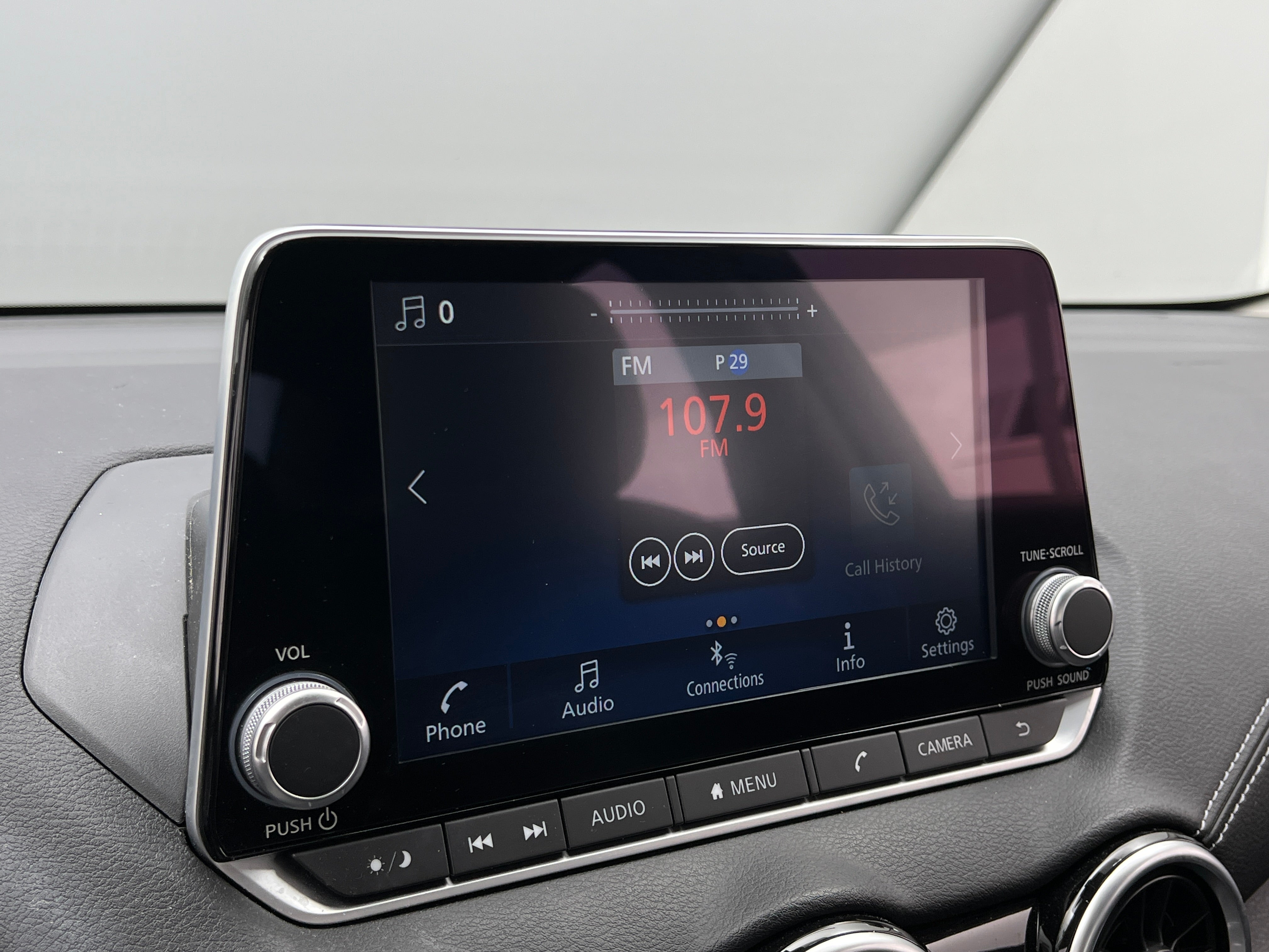 2024 Nissan Sentra SV 4