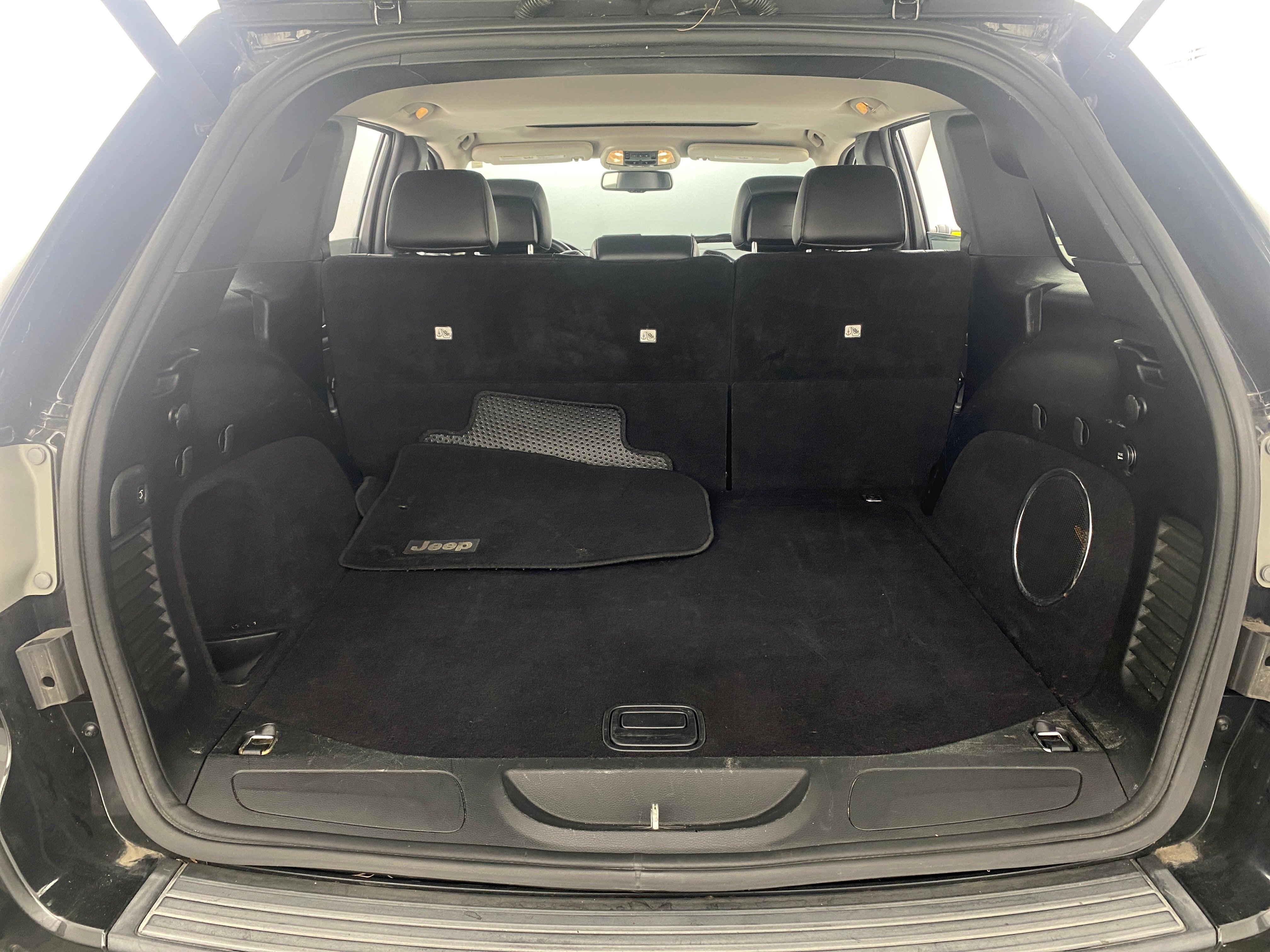 2012 Jeep Grand Cherokee Laredo 7