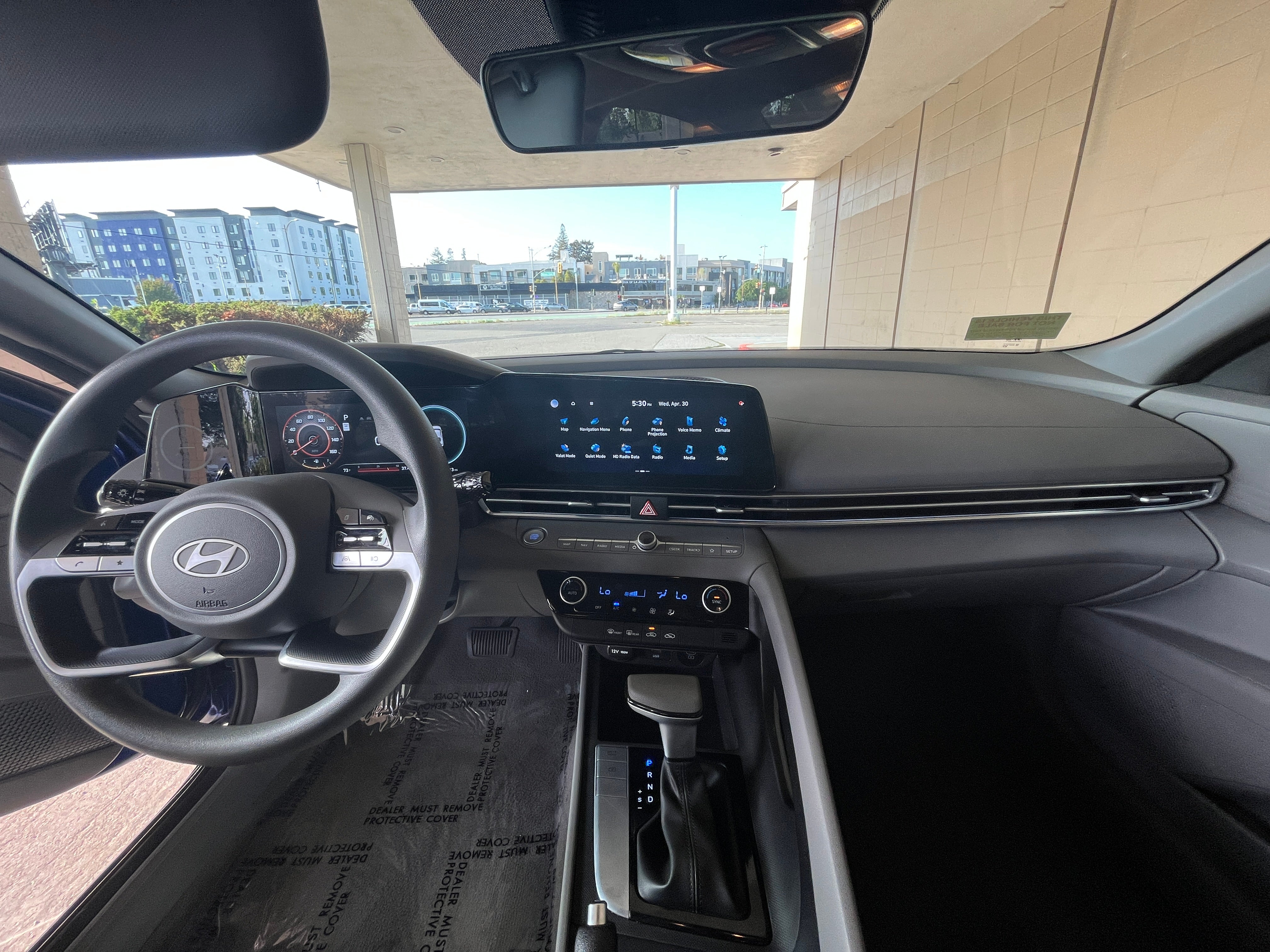 2024 Hyundai Elantra SEL 3