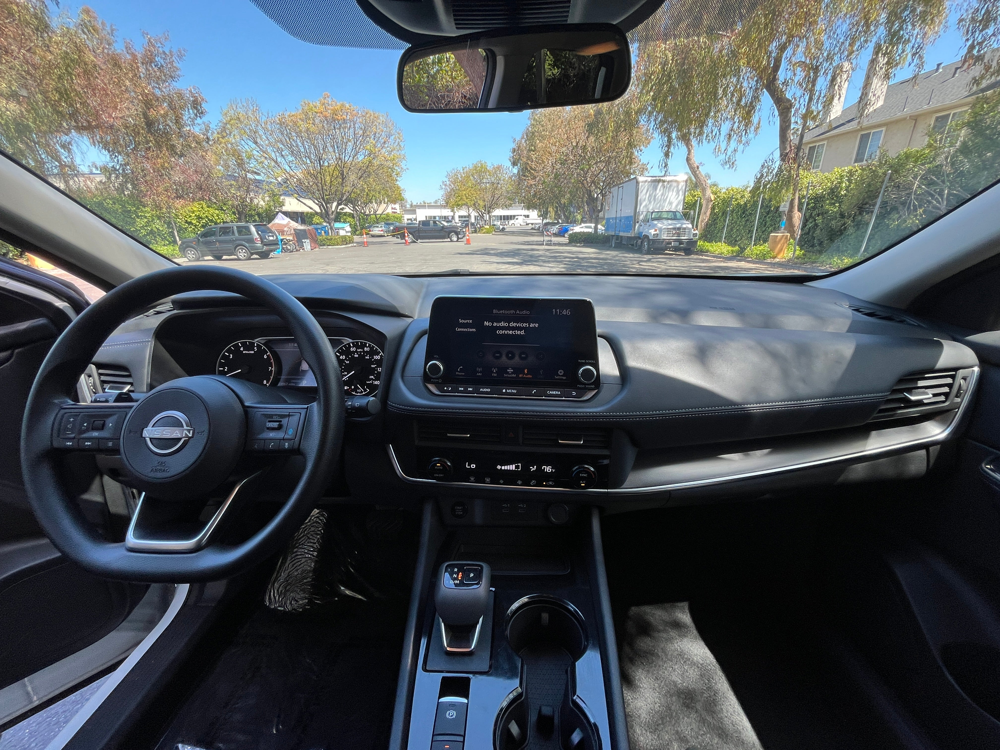 2024 Nissan Rogue SV 3