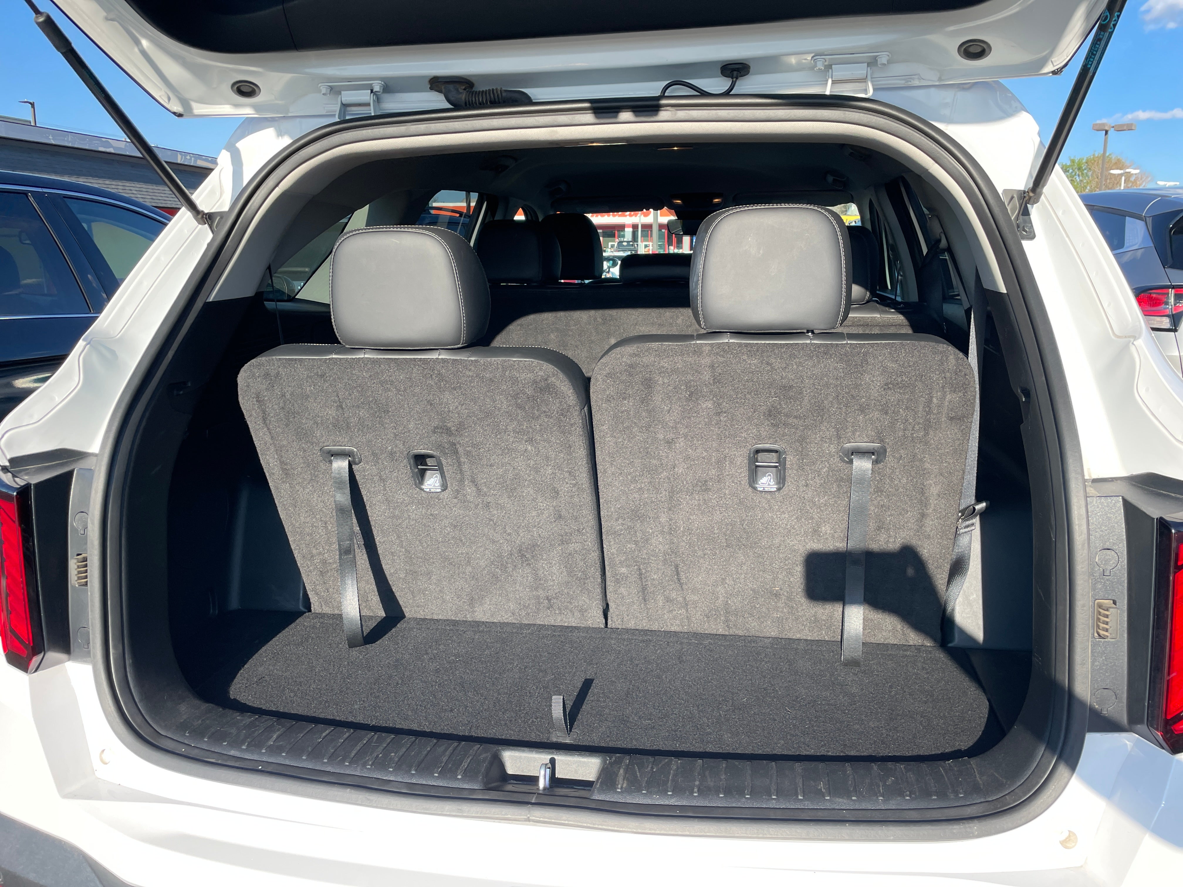 2024 Kia Sorento S 7