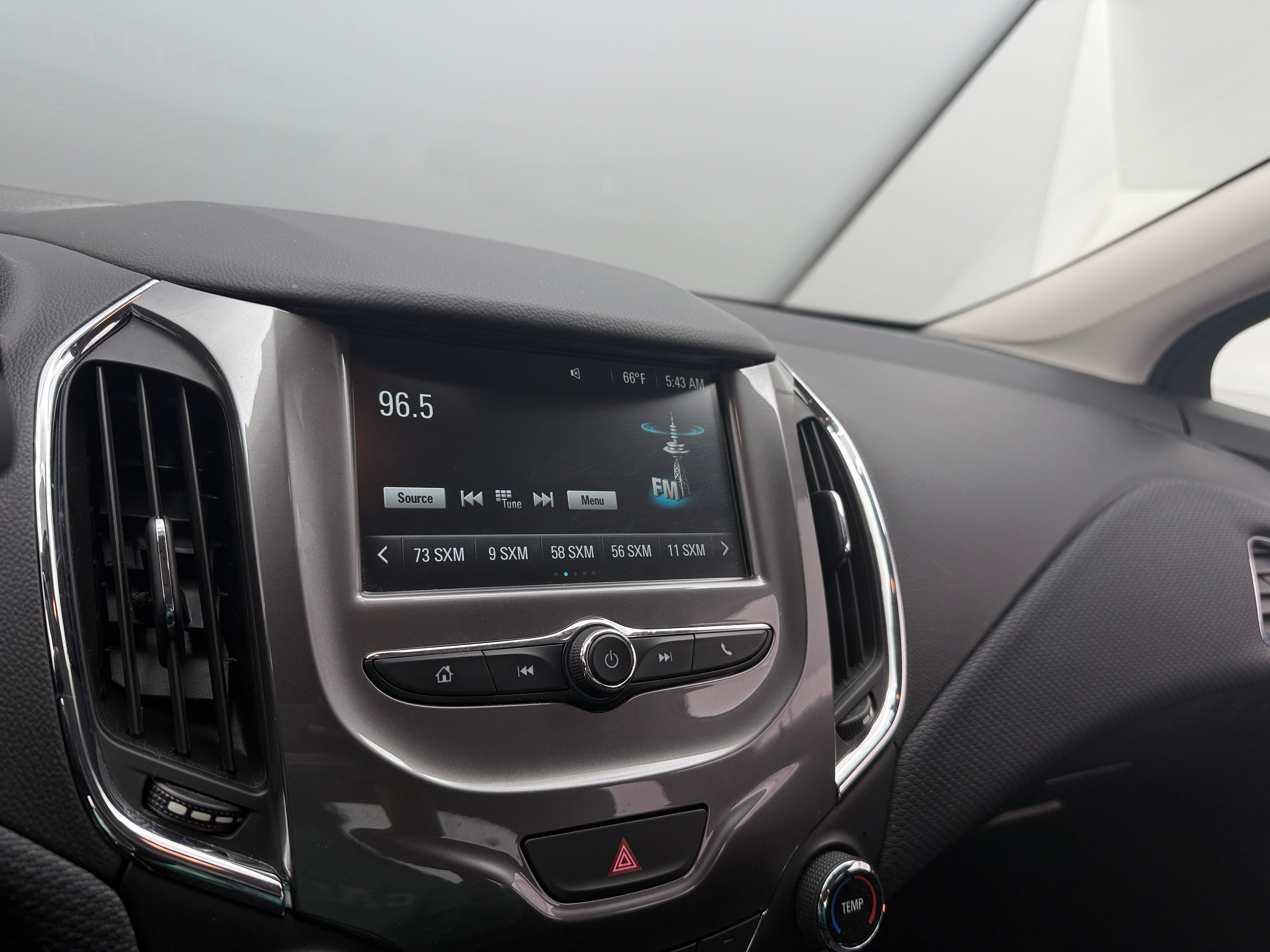 2018 Chevrolet Cruze LT 4