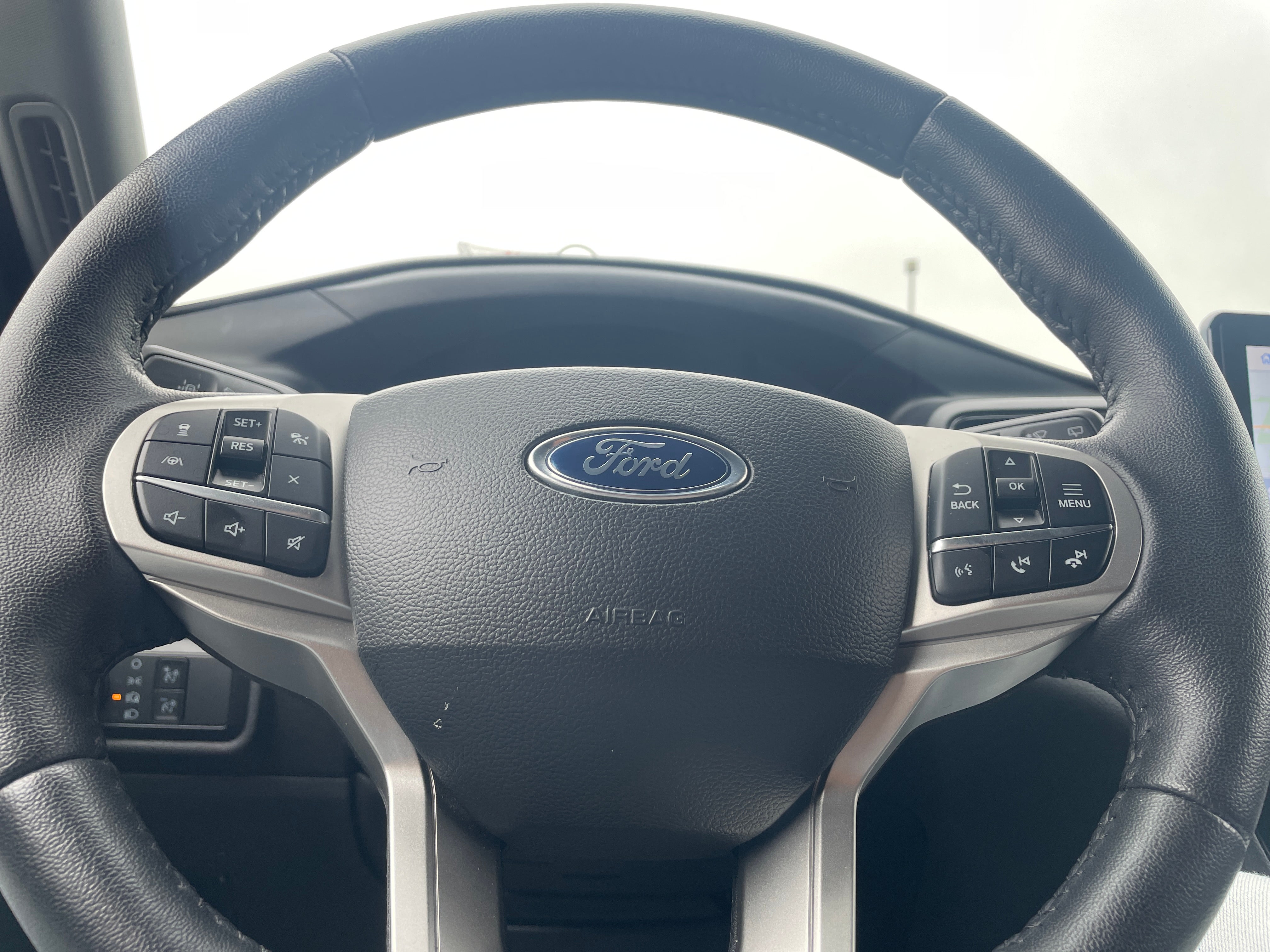 2024 Ford Explorer Limited 5