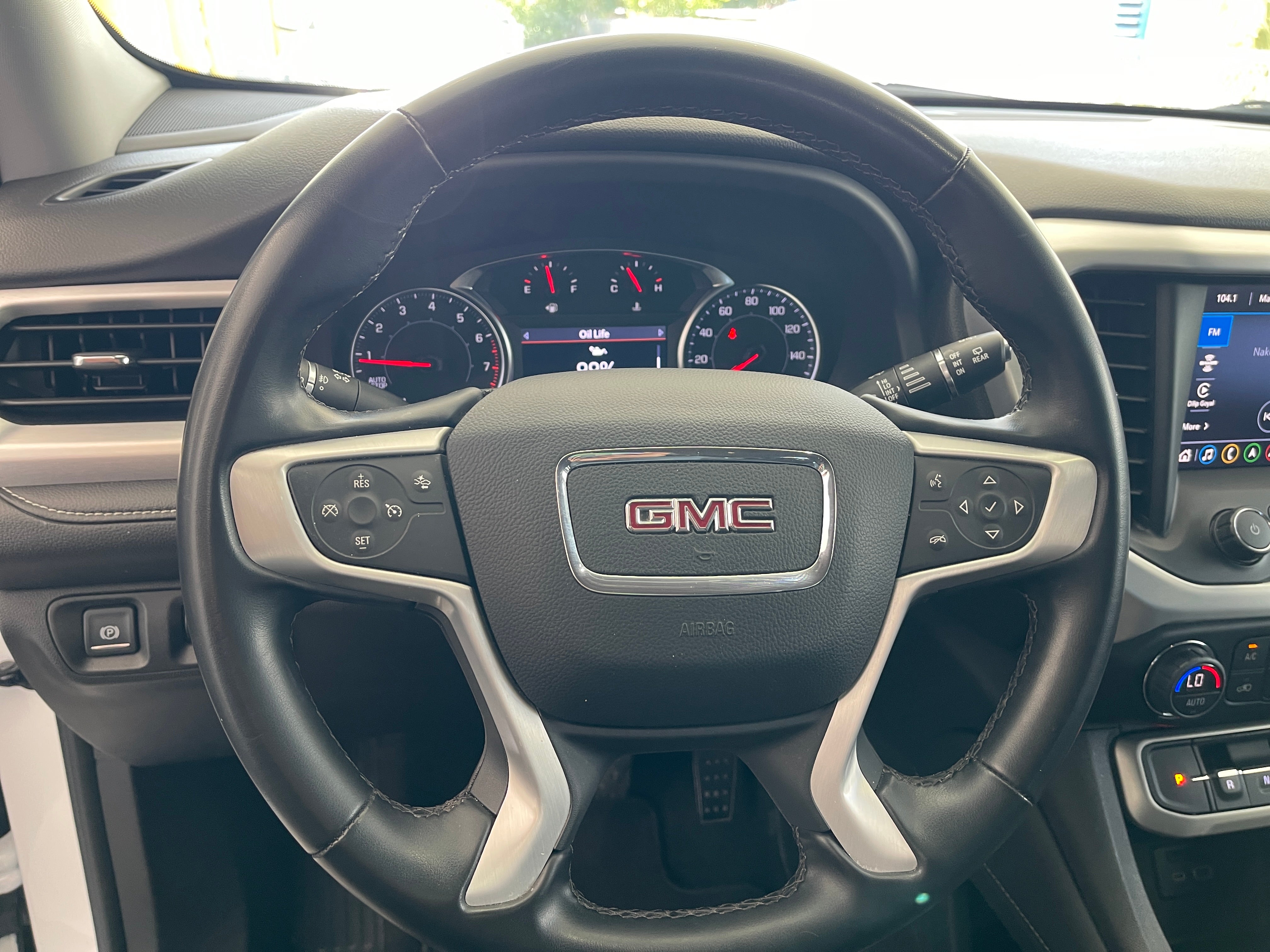 2023 GMC Acadia SLT 5