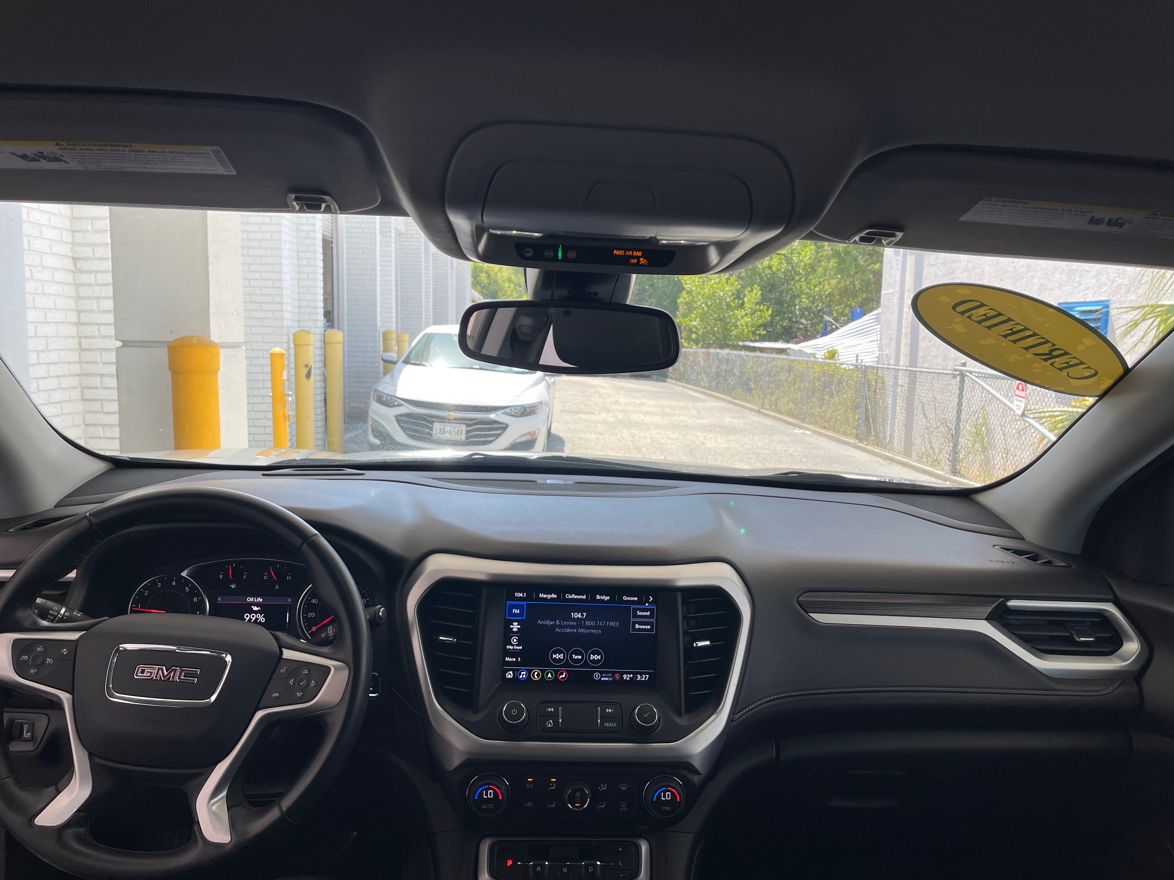 2023 GMC Acadia SLT 3