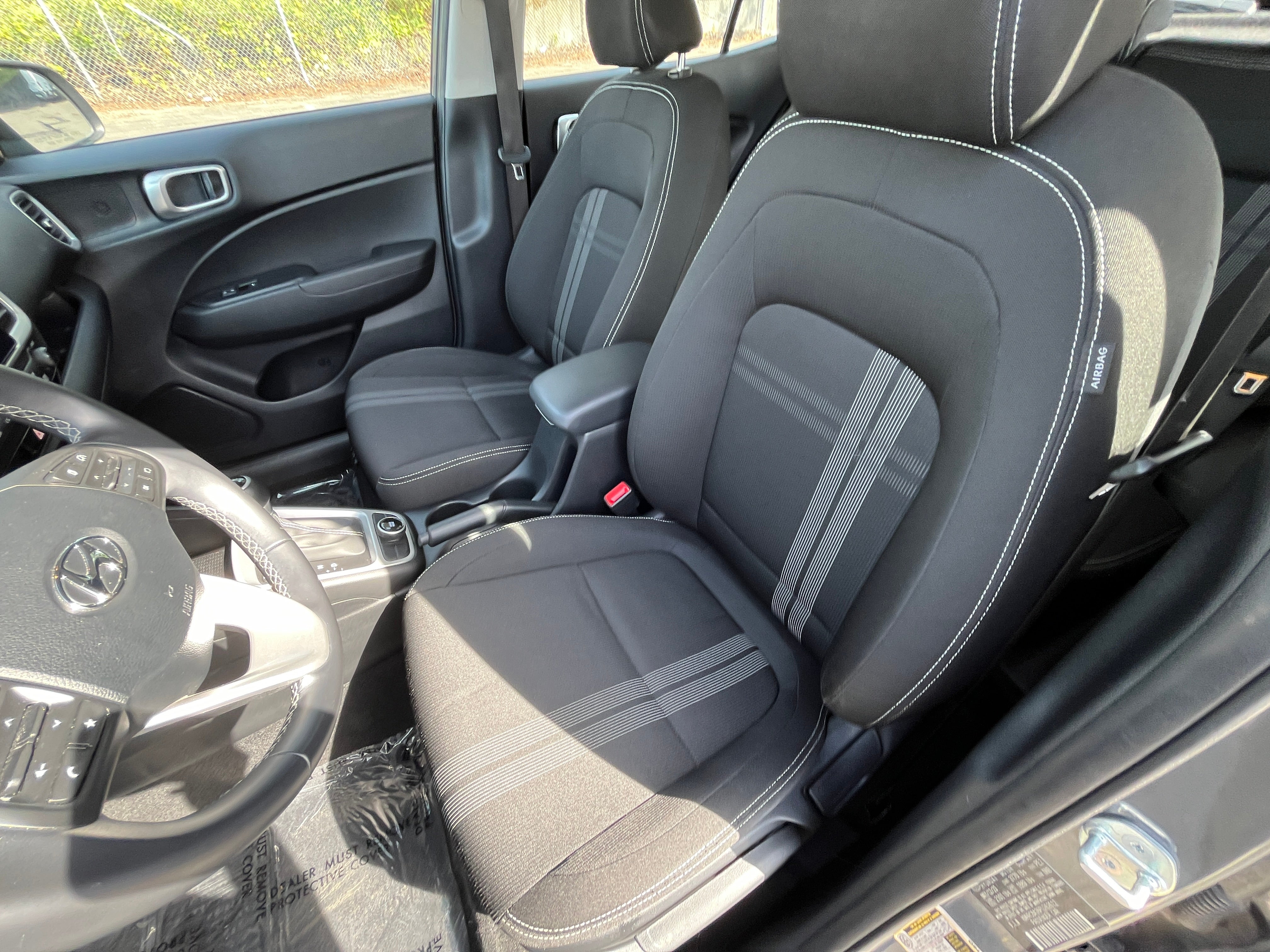 2023 Hyundai Venue SEL 2