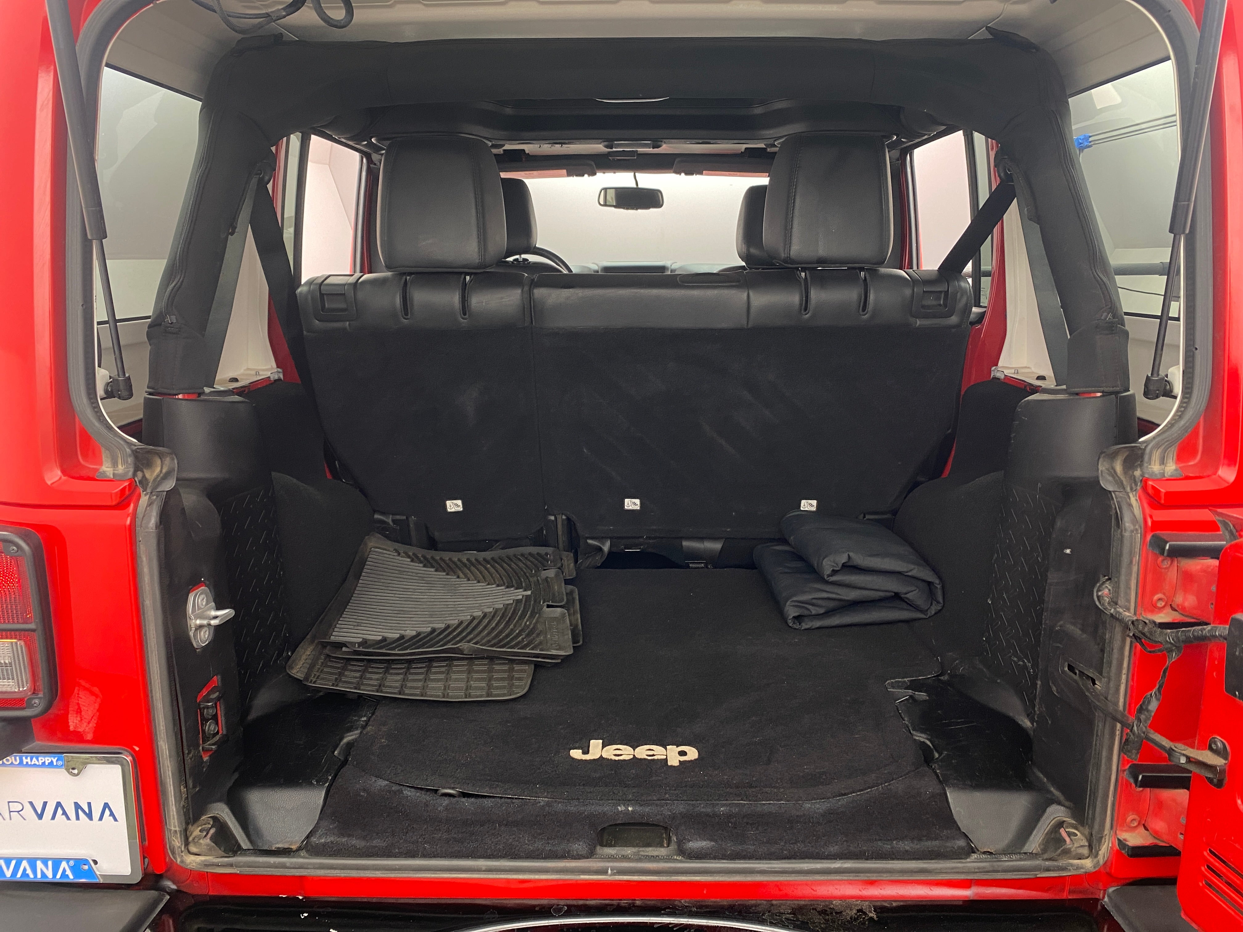 2015 Jeep Wrangler Unlimited Altitude 6