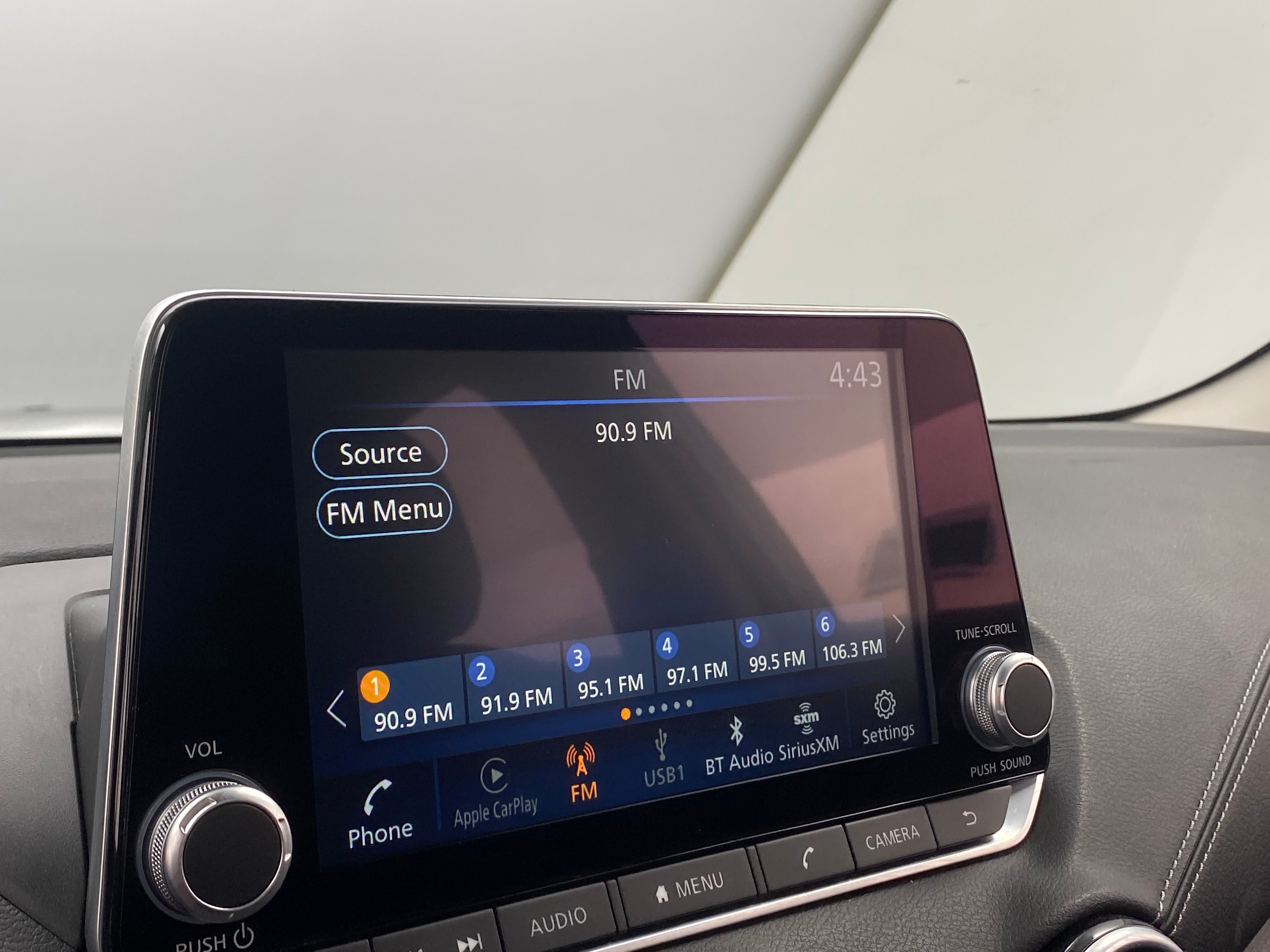 2024 Nissan Sentra SV 4