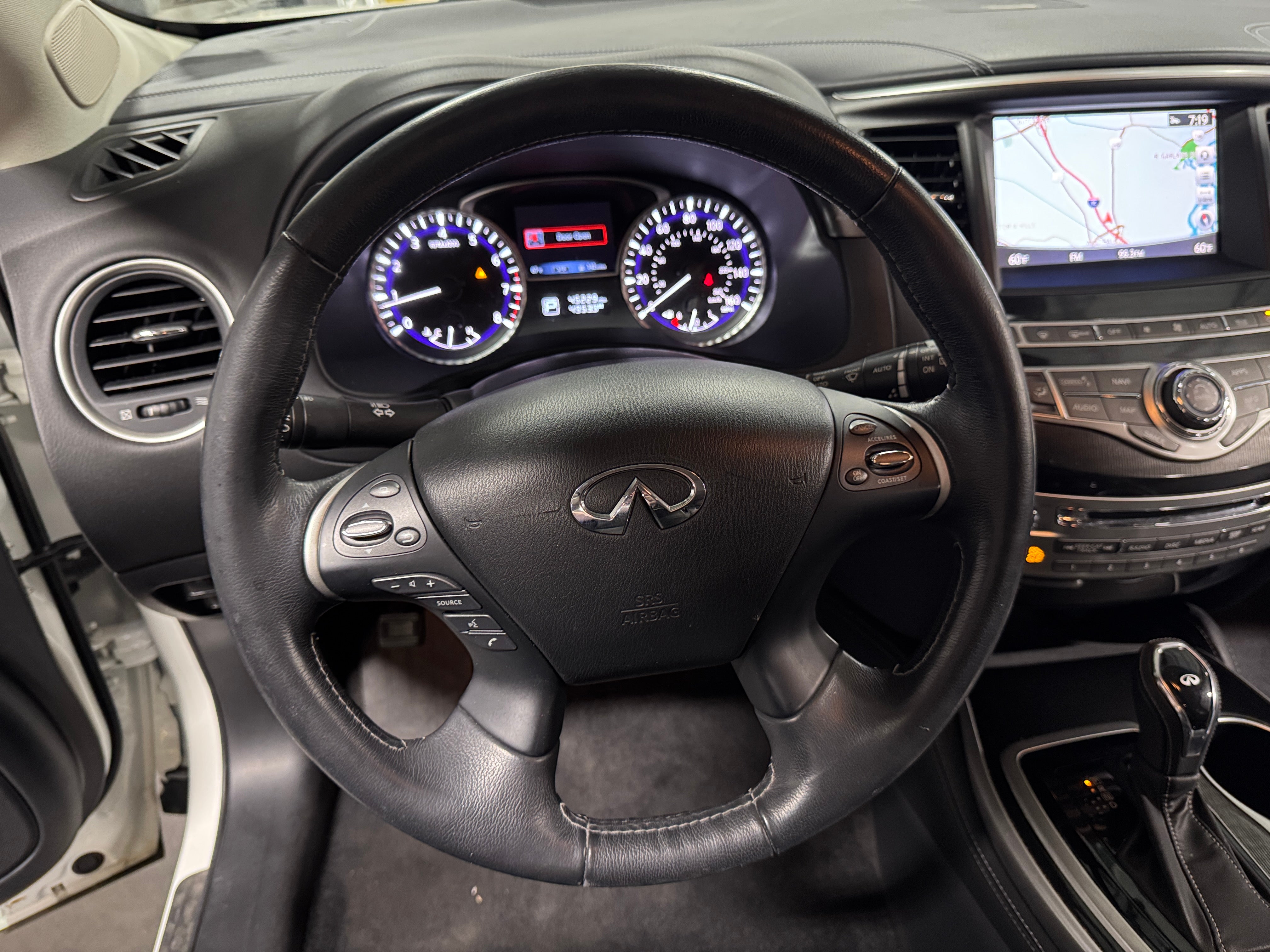 2019 INFINITI QX60 Luxe 5