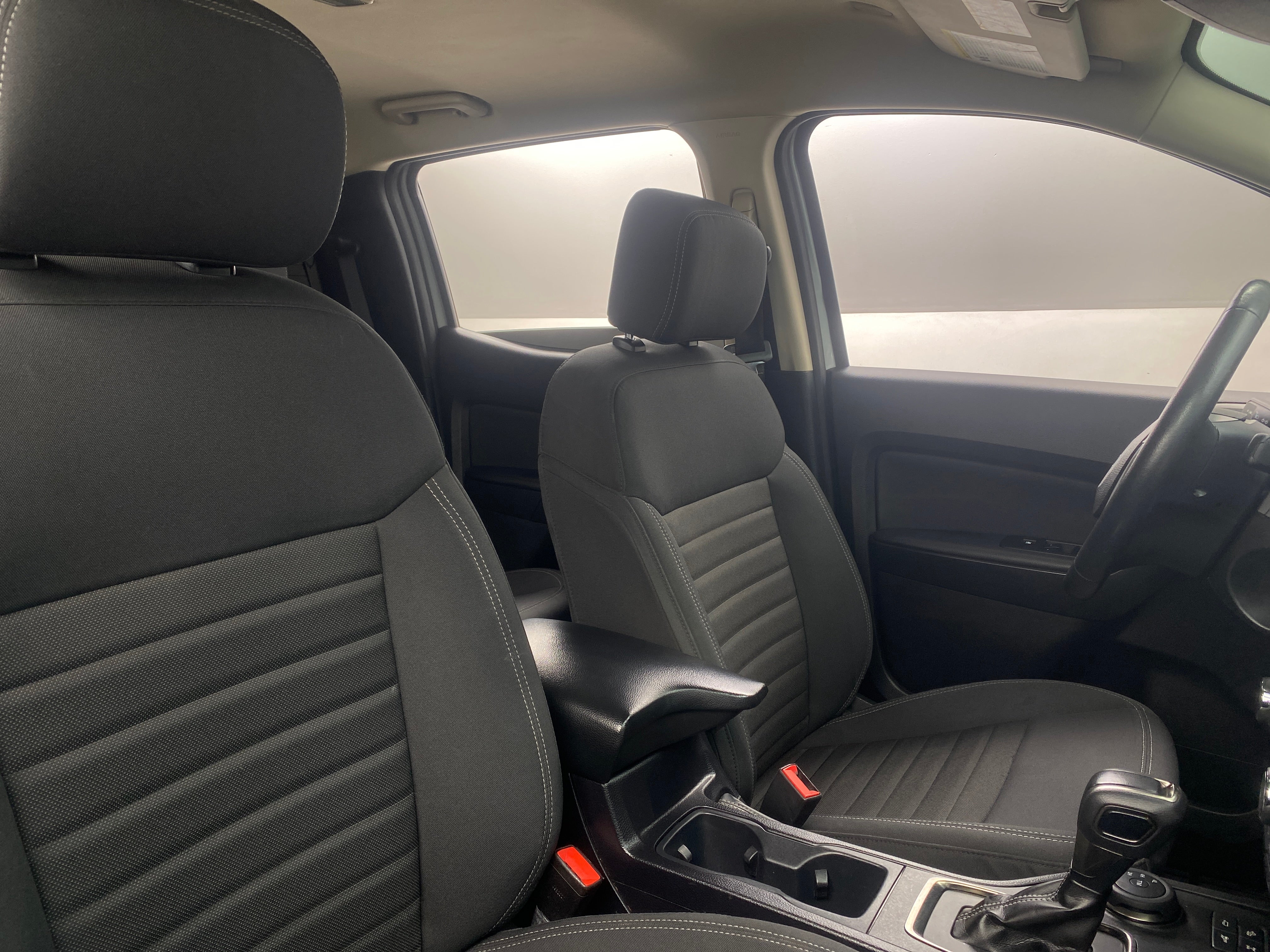 2023 Ford Ranger XLT 2