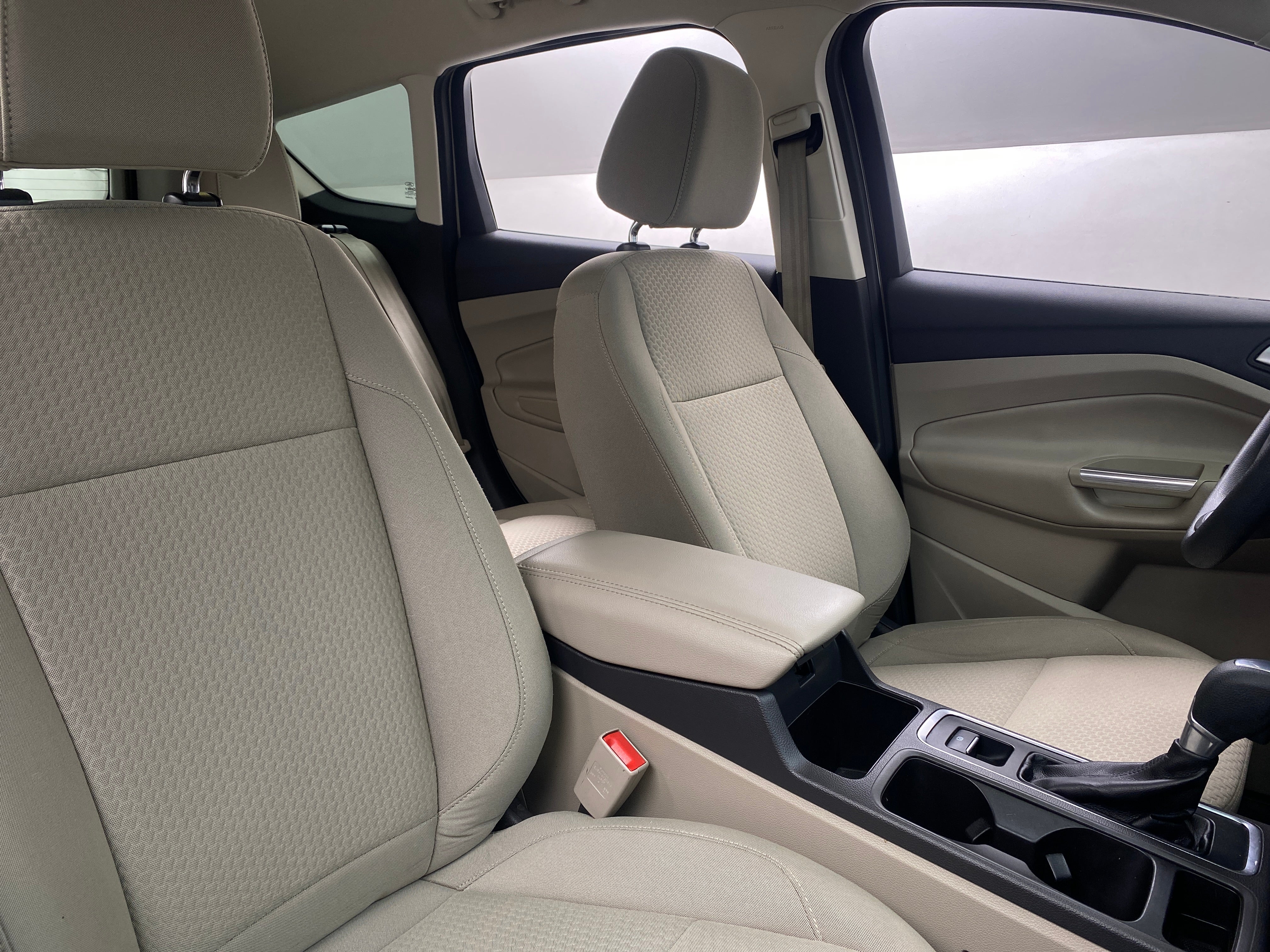 2017 Ford Escape SE 2