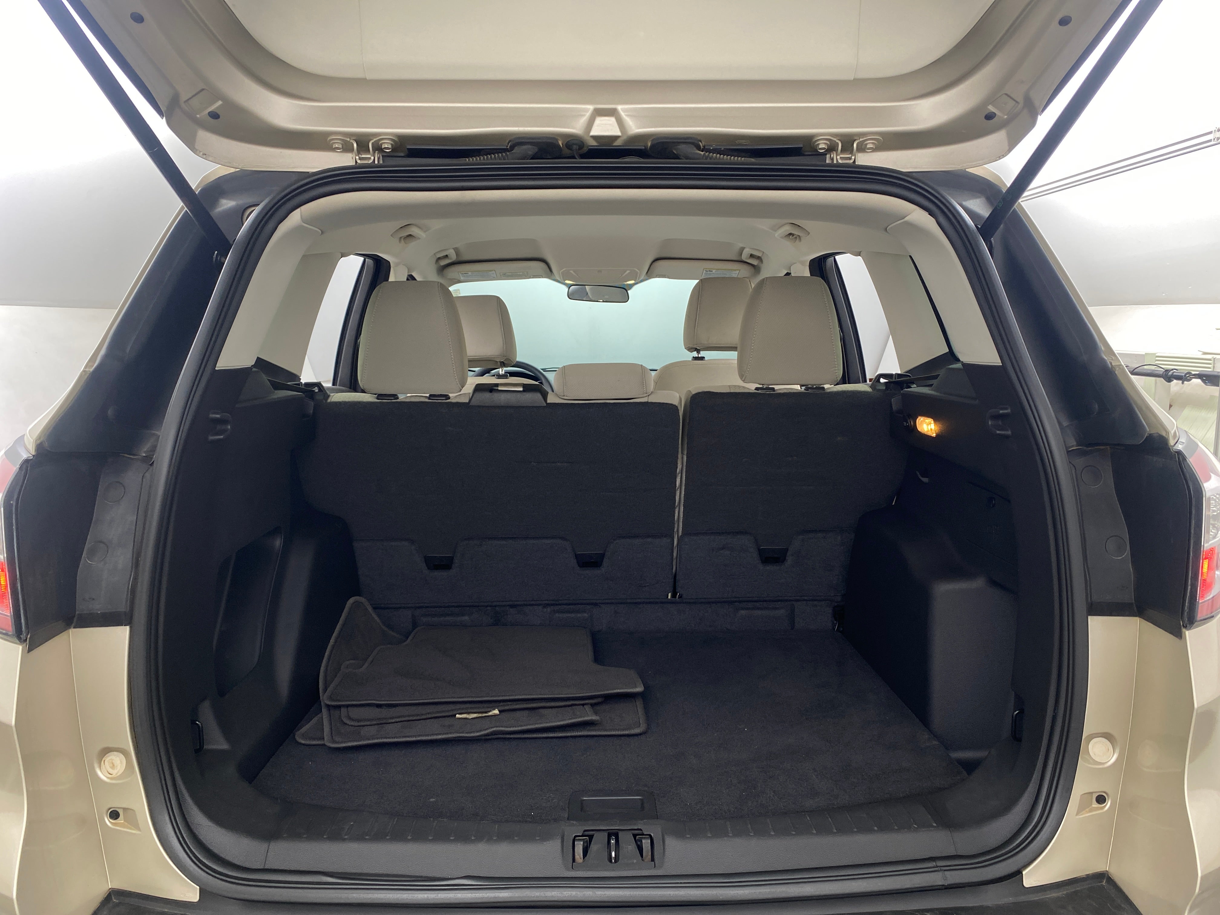 2017 Ford Escape SE 7