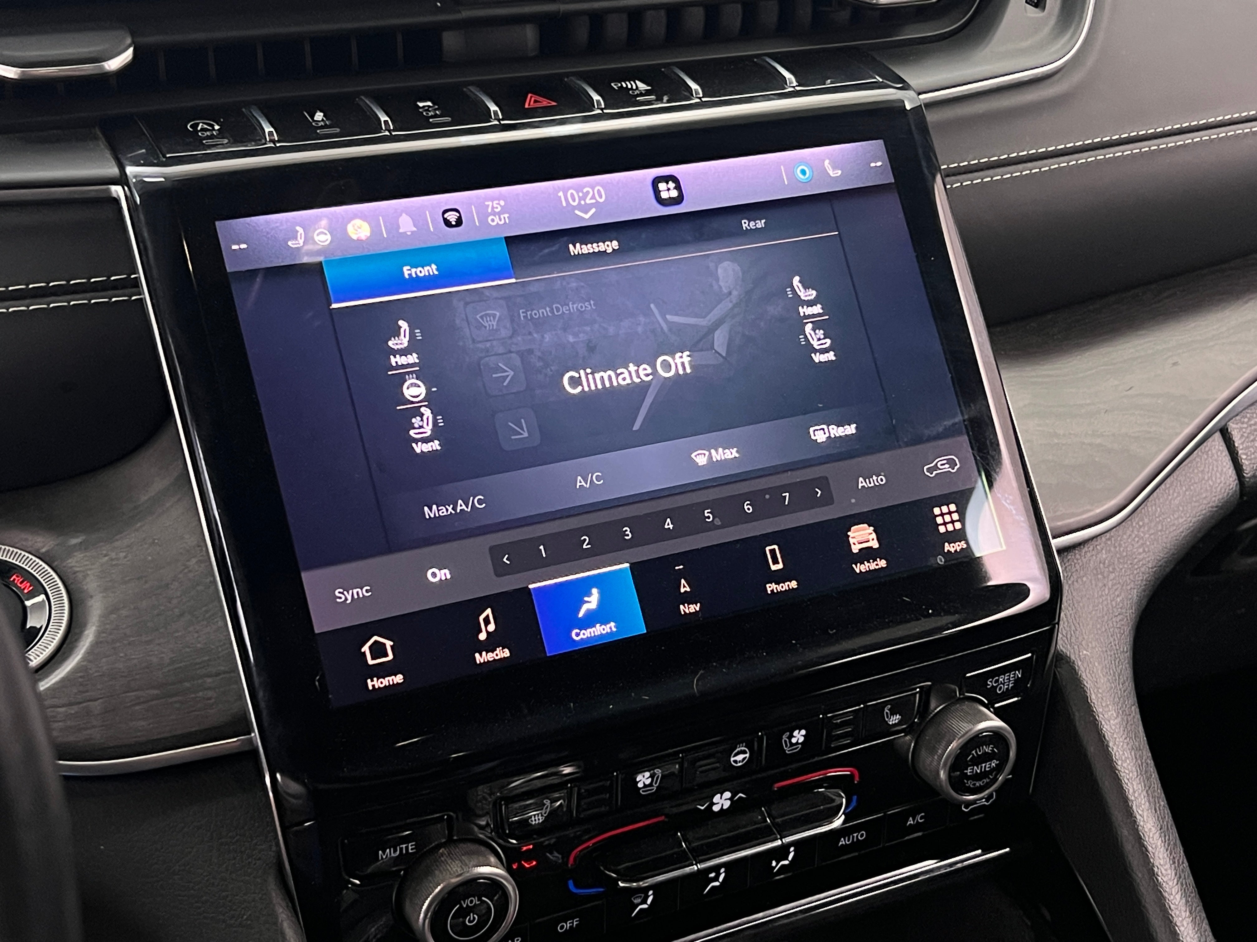 2022 Jeep Grand Cherokee L Overland 3