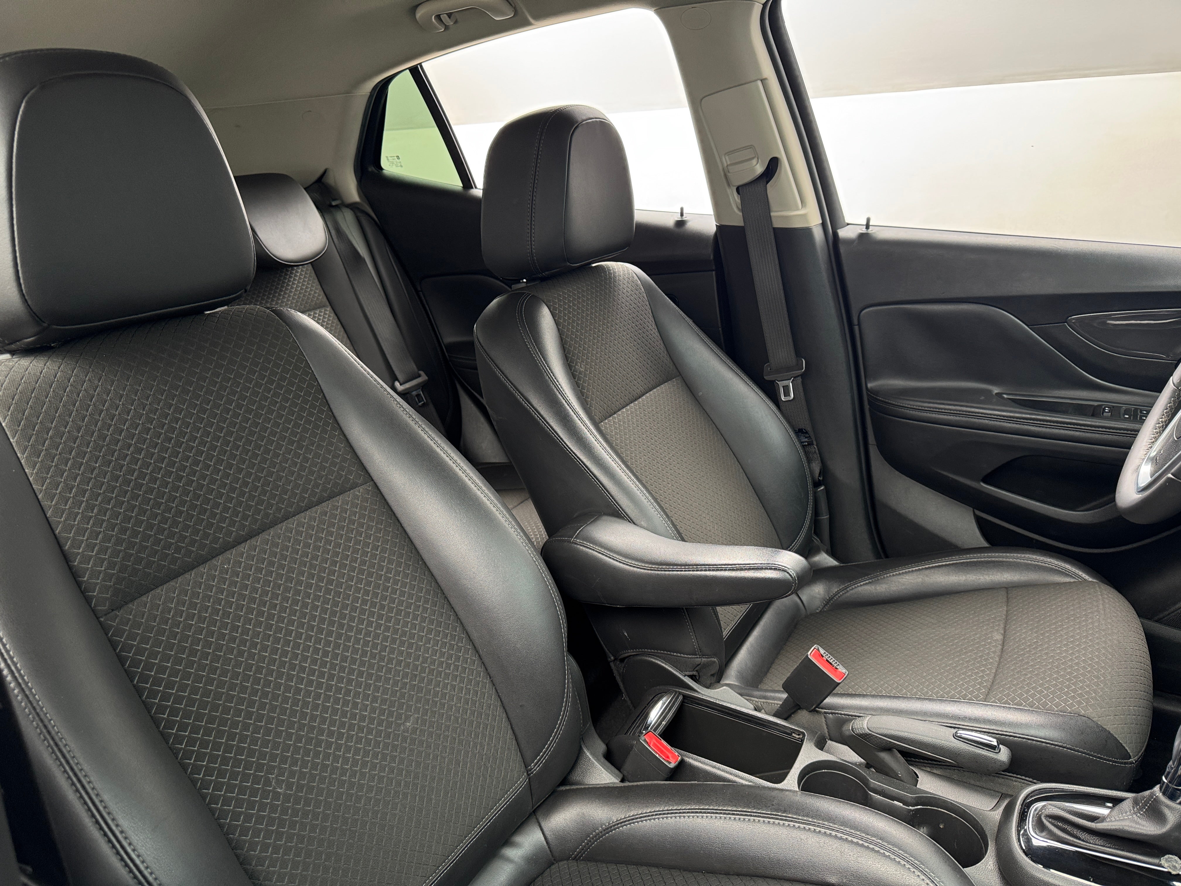 2021 Buick Encore Preferred 2