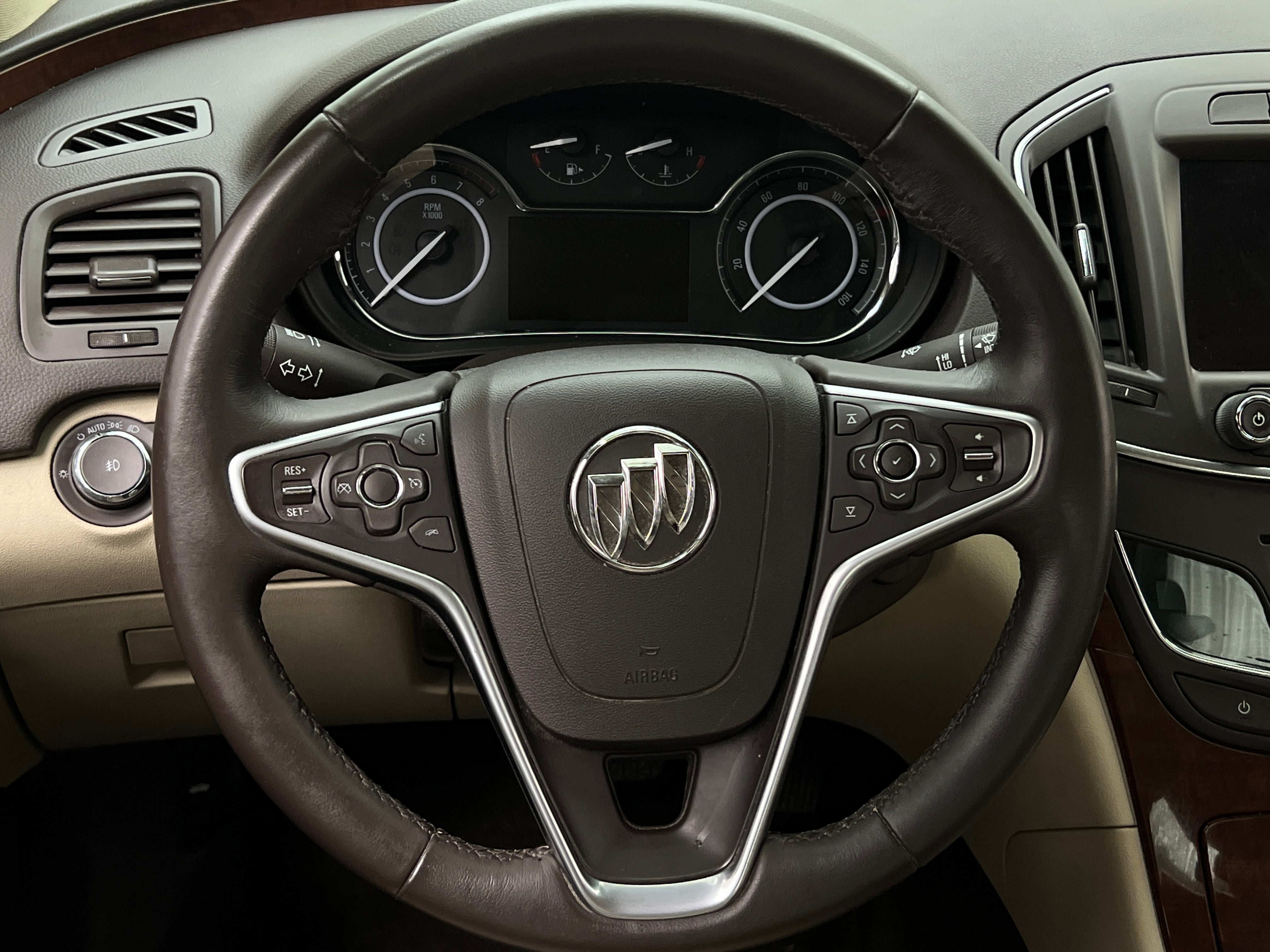 2014 Buick Regal Base 4