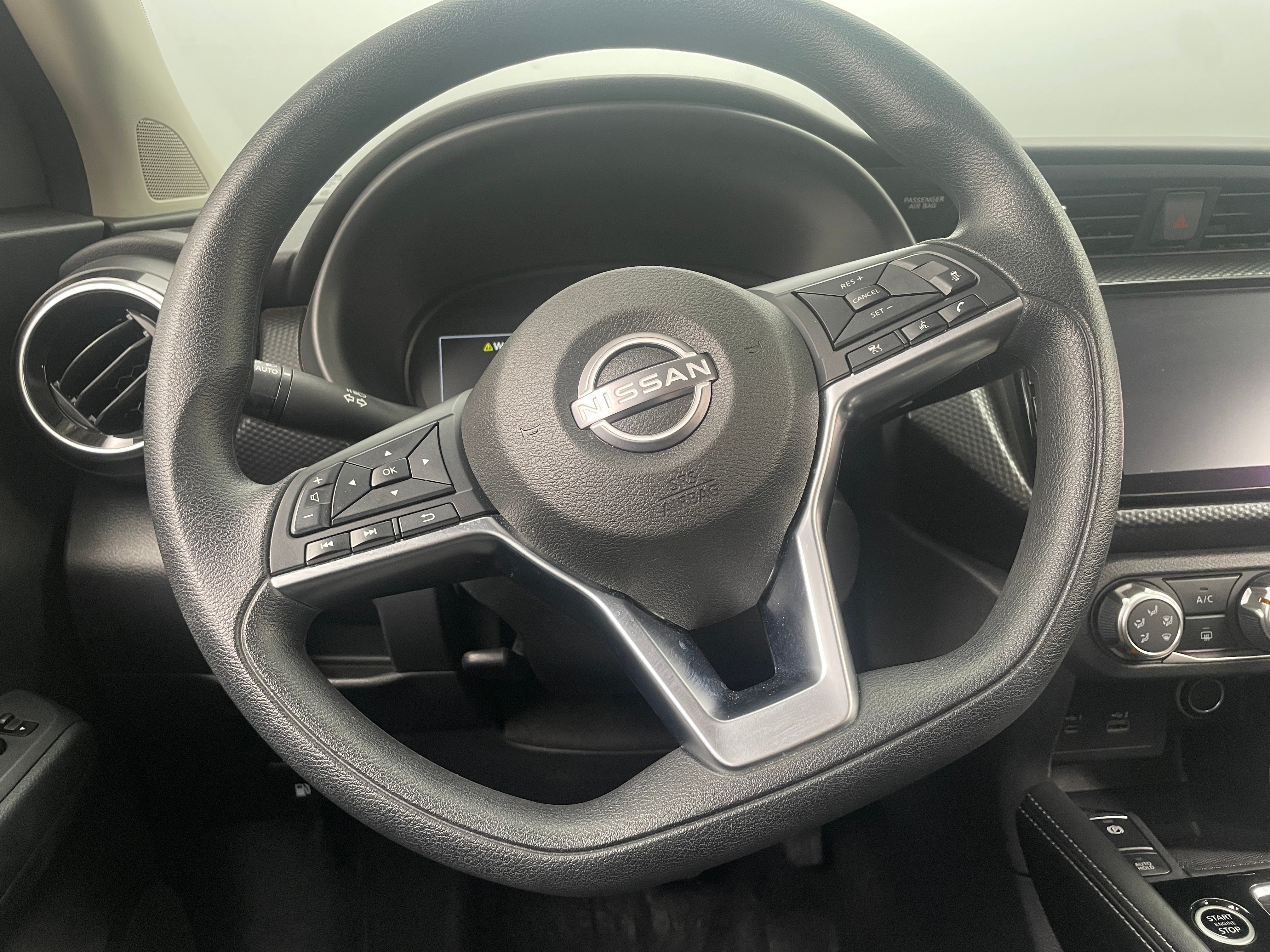 2024 Nissan Kicks SV 5