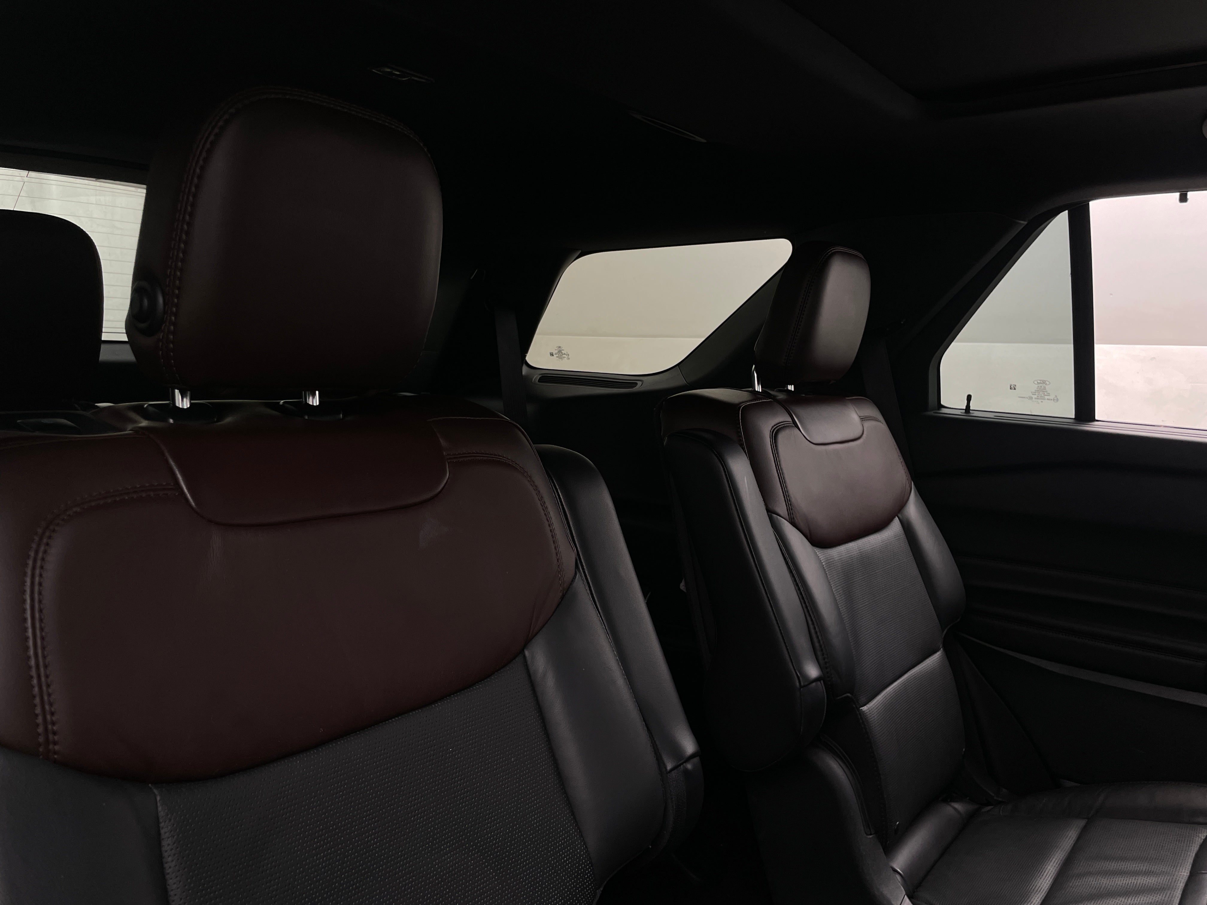 2020 Ford Explorer Platinum 5
