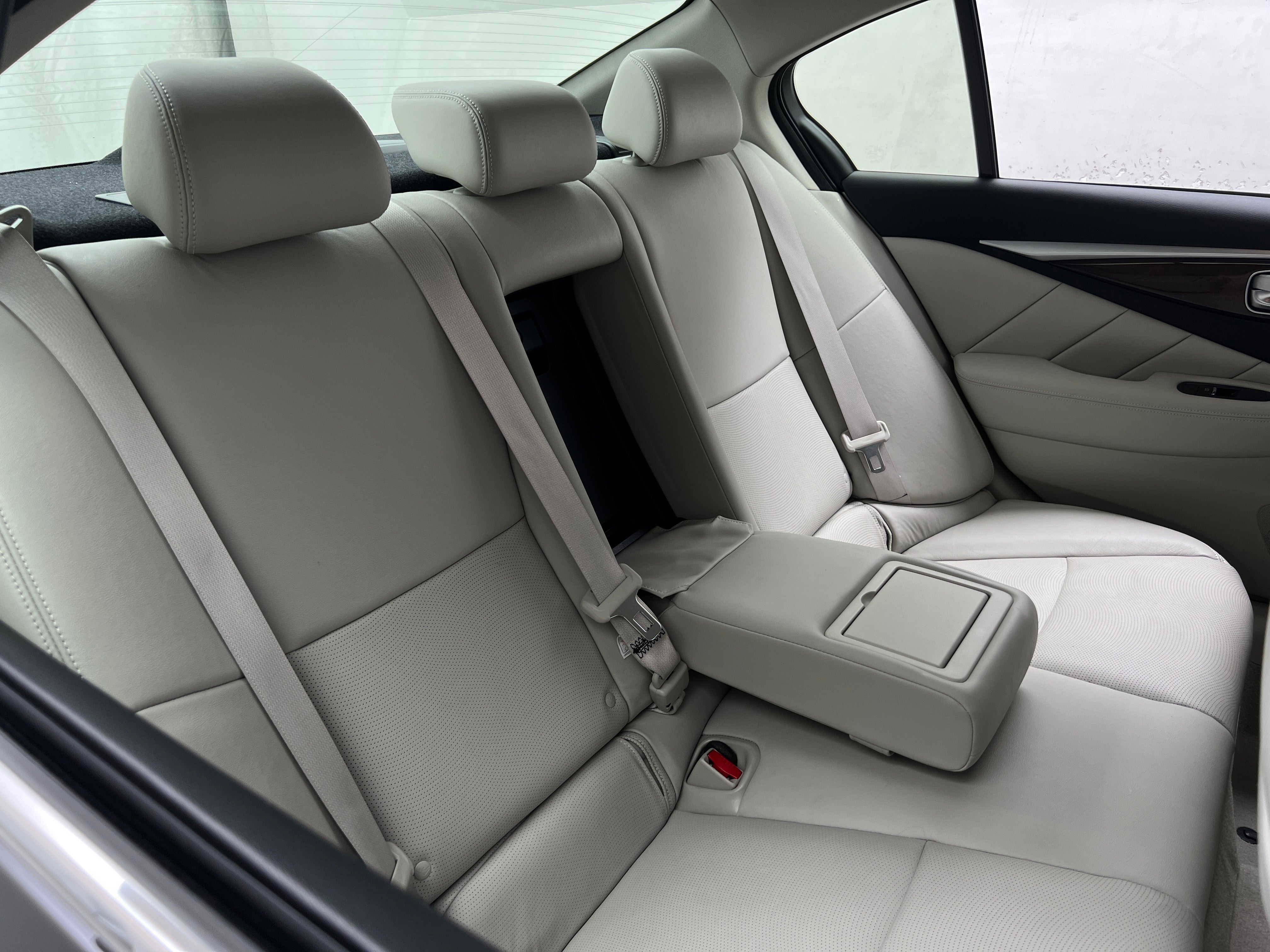 2014 INFINITI Q50 Premium 6