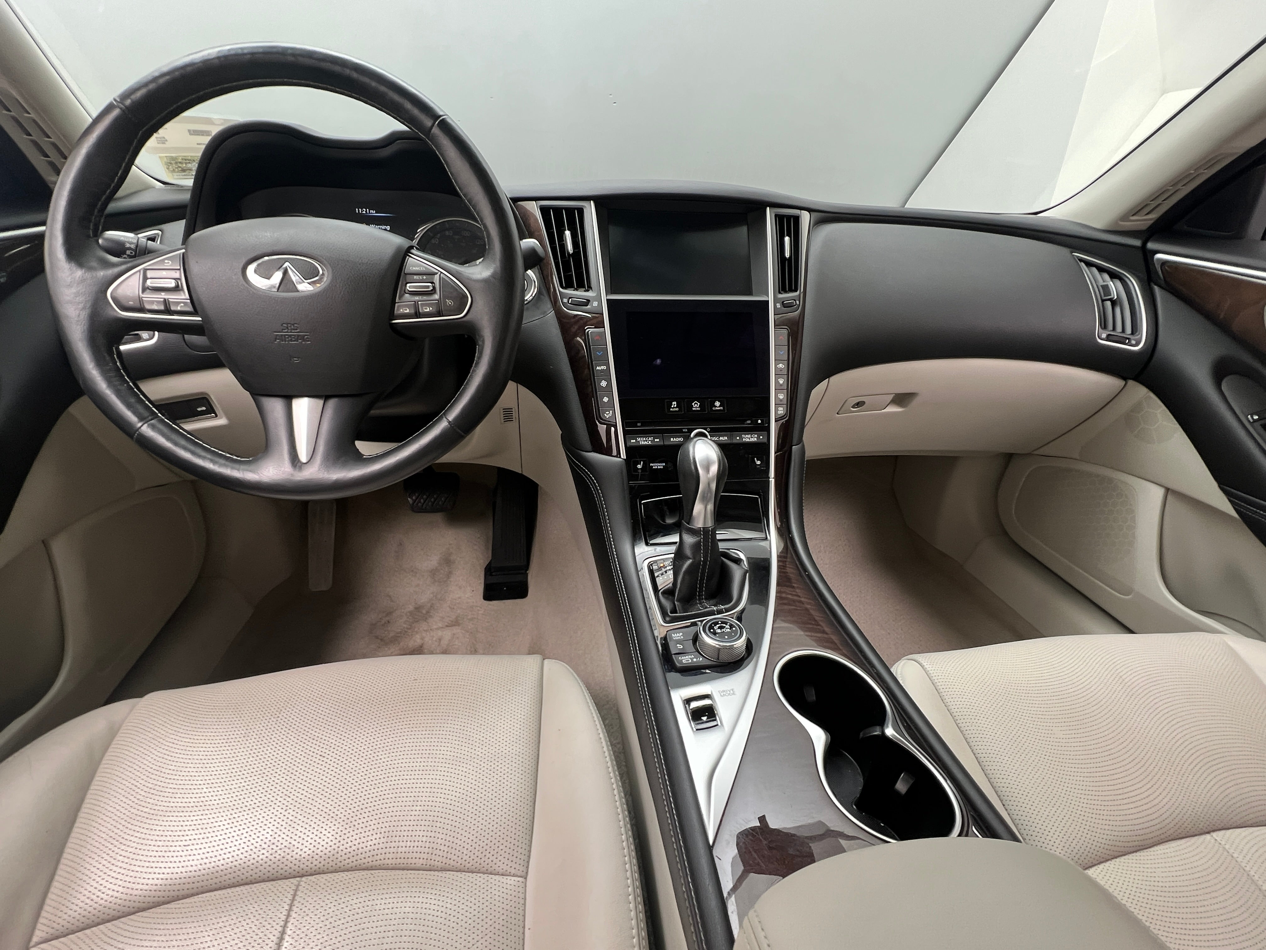 2014 INFINITI Q50 Premium 3