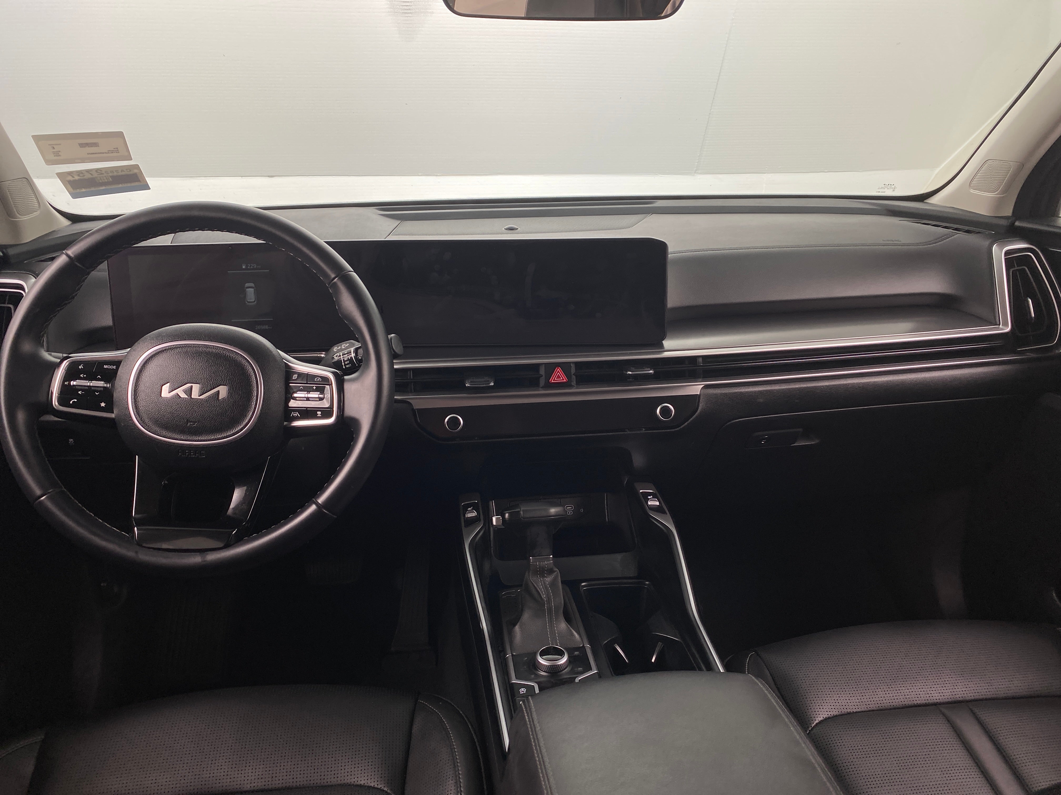 2024 Kia Sorento S 3