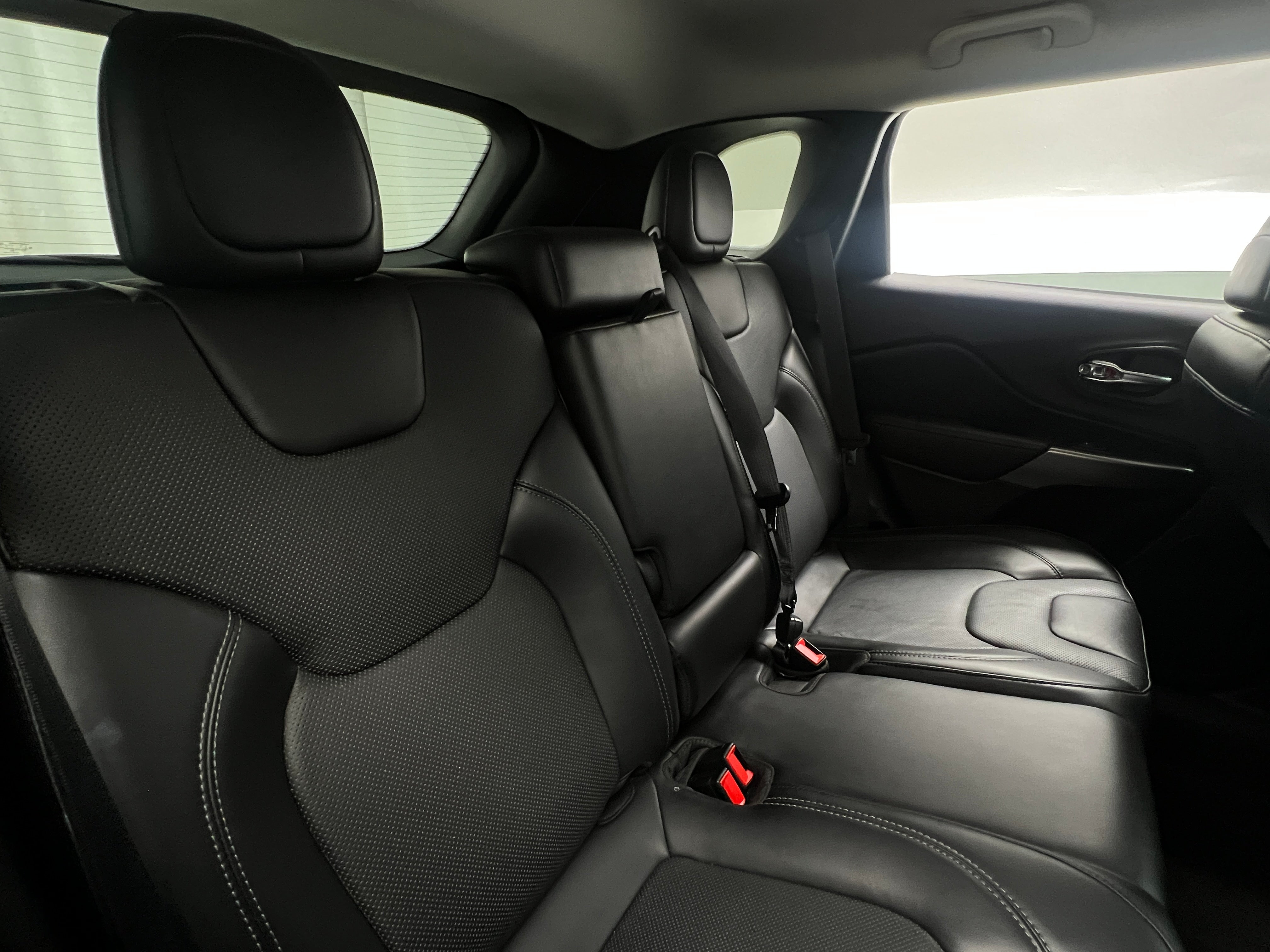 2019 Jeep Cherokee Limited Edition 5
