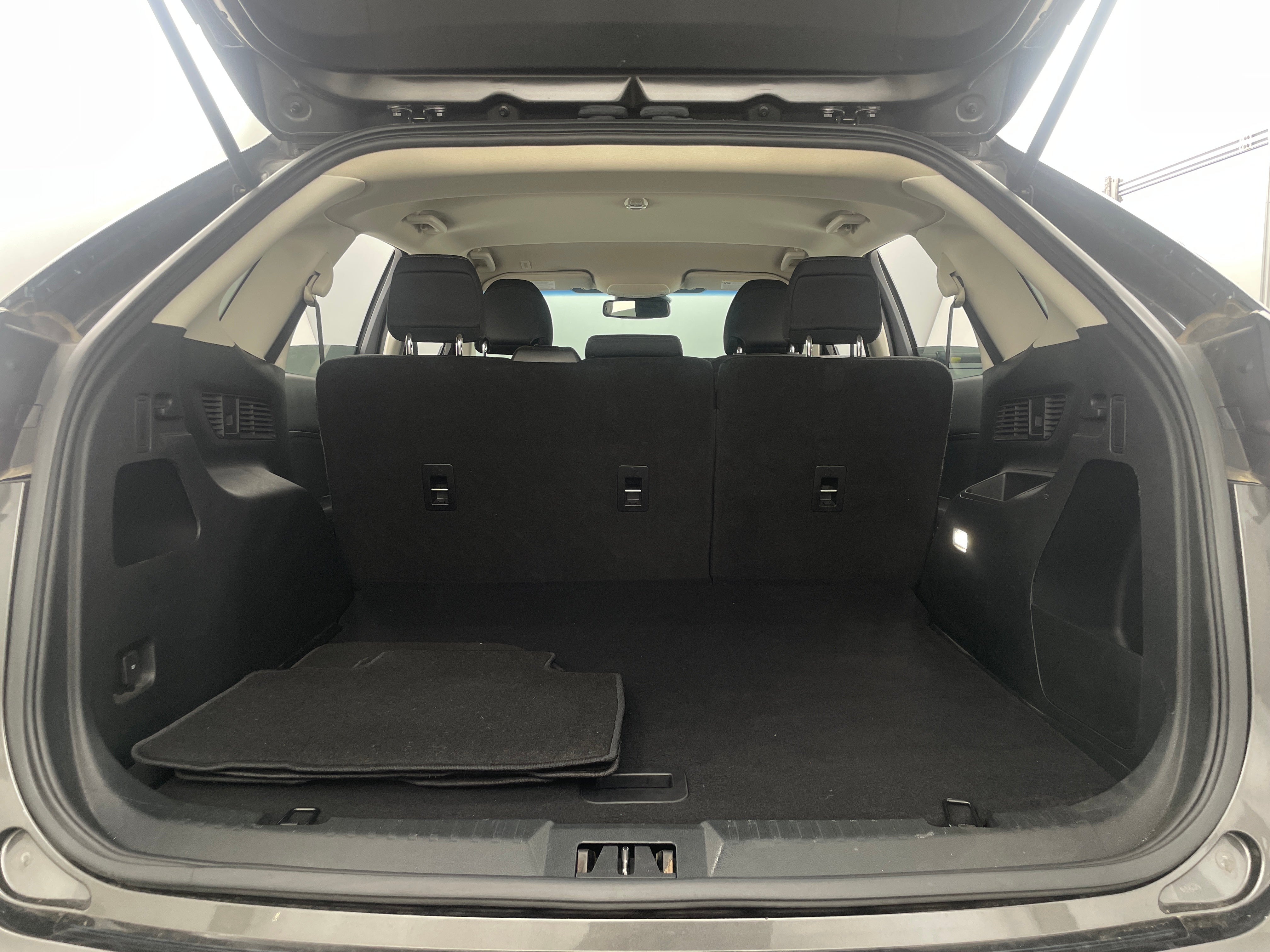 2019 Ford Edge SE 7