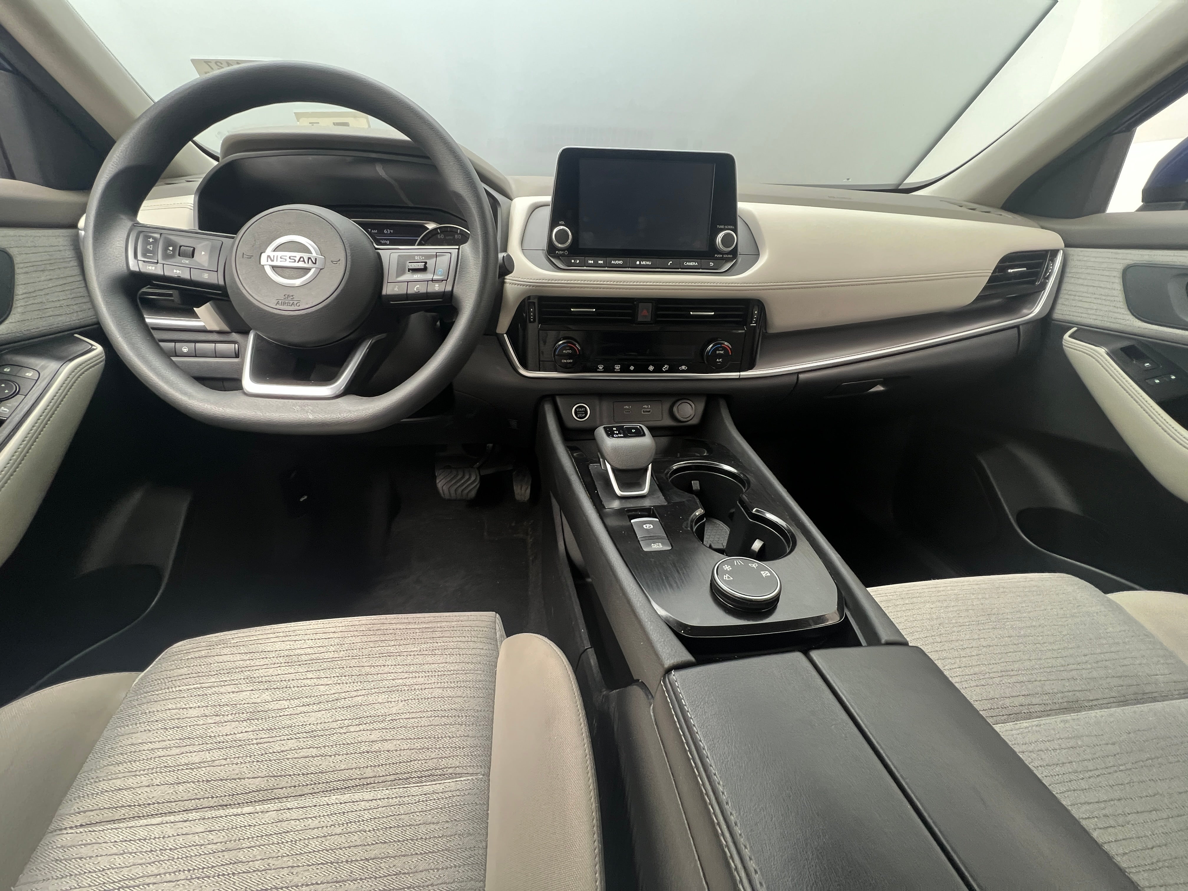 2021 Nissan Rogue SV 3