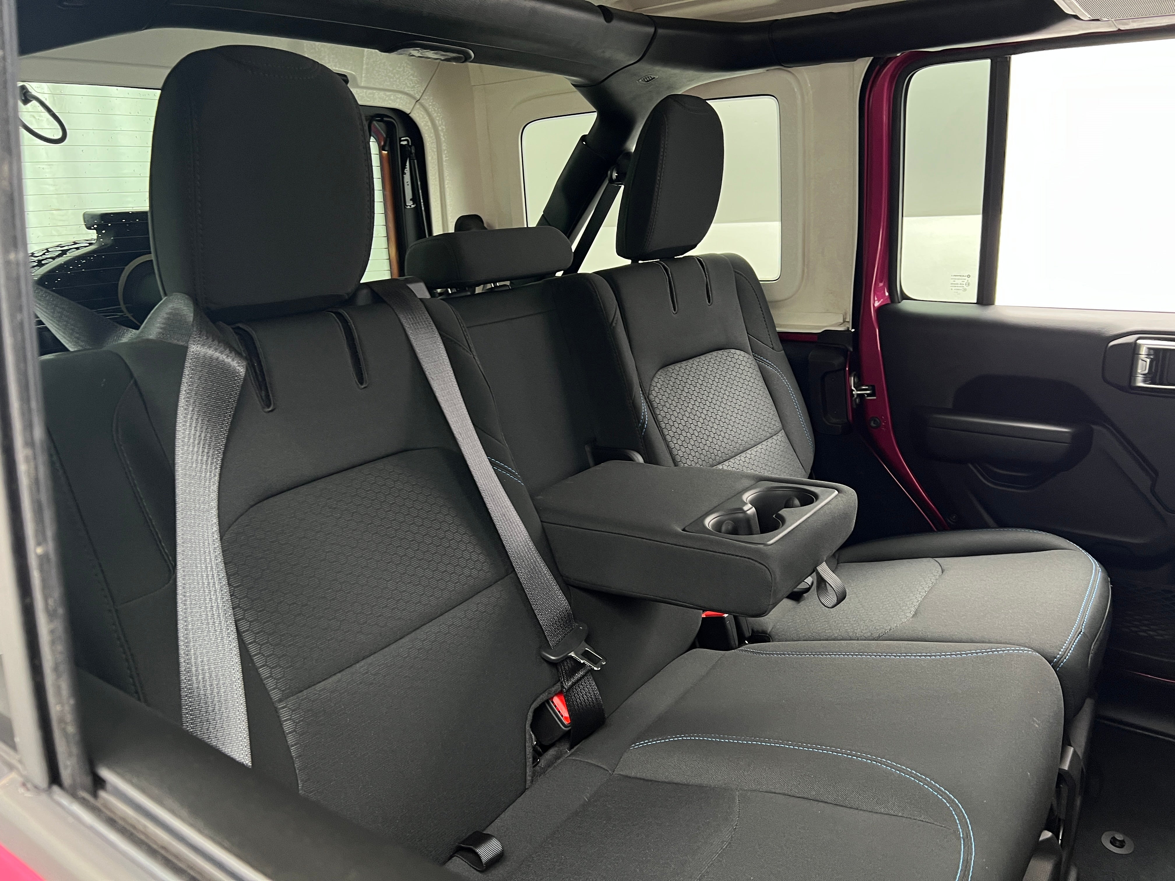 2022 Jeep Wrangler Unlimited Rubicon 4xe 6