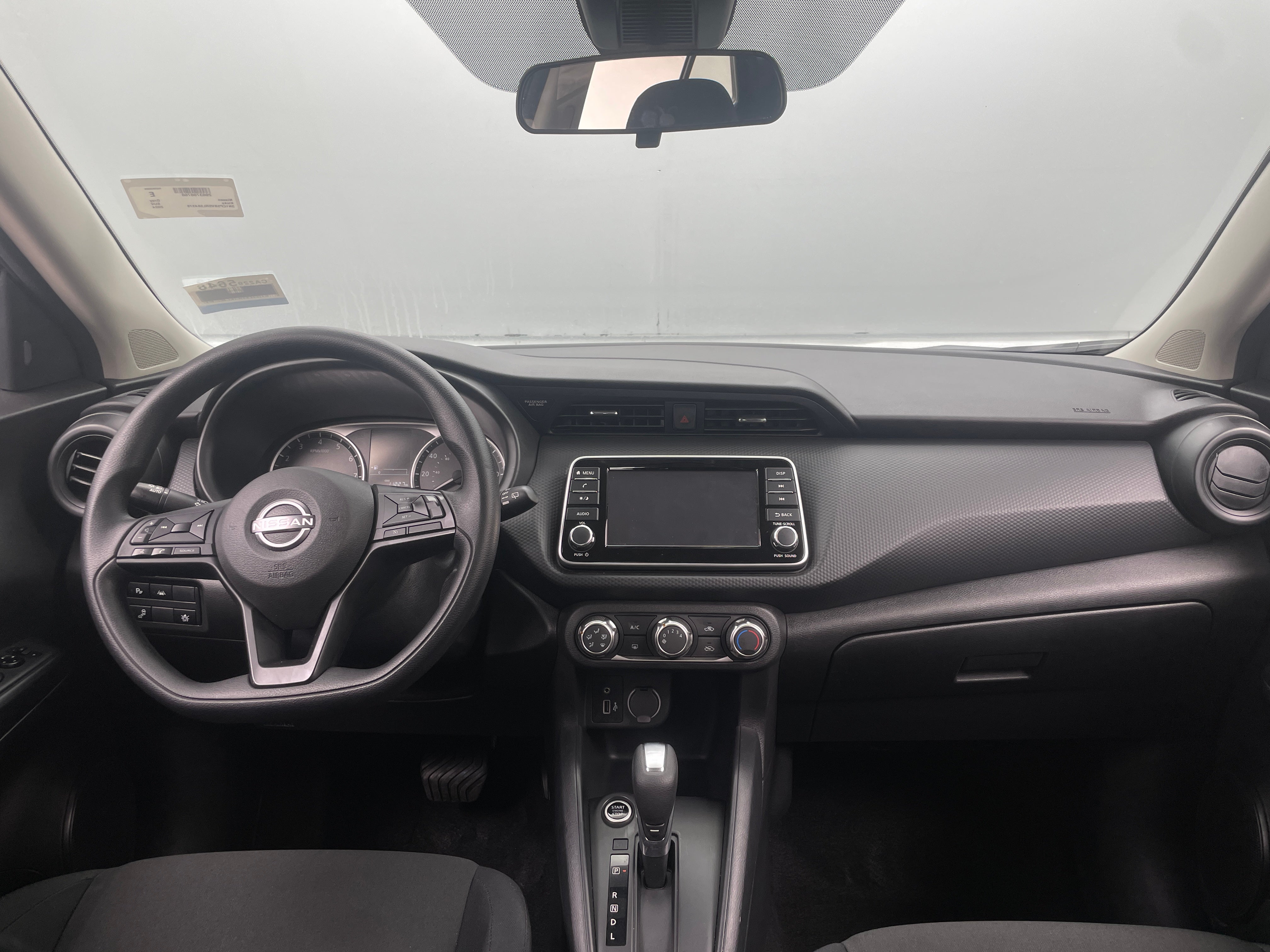 2024 Nissan Kicks S 3