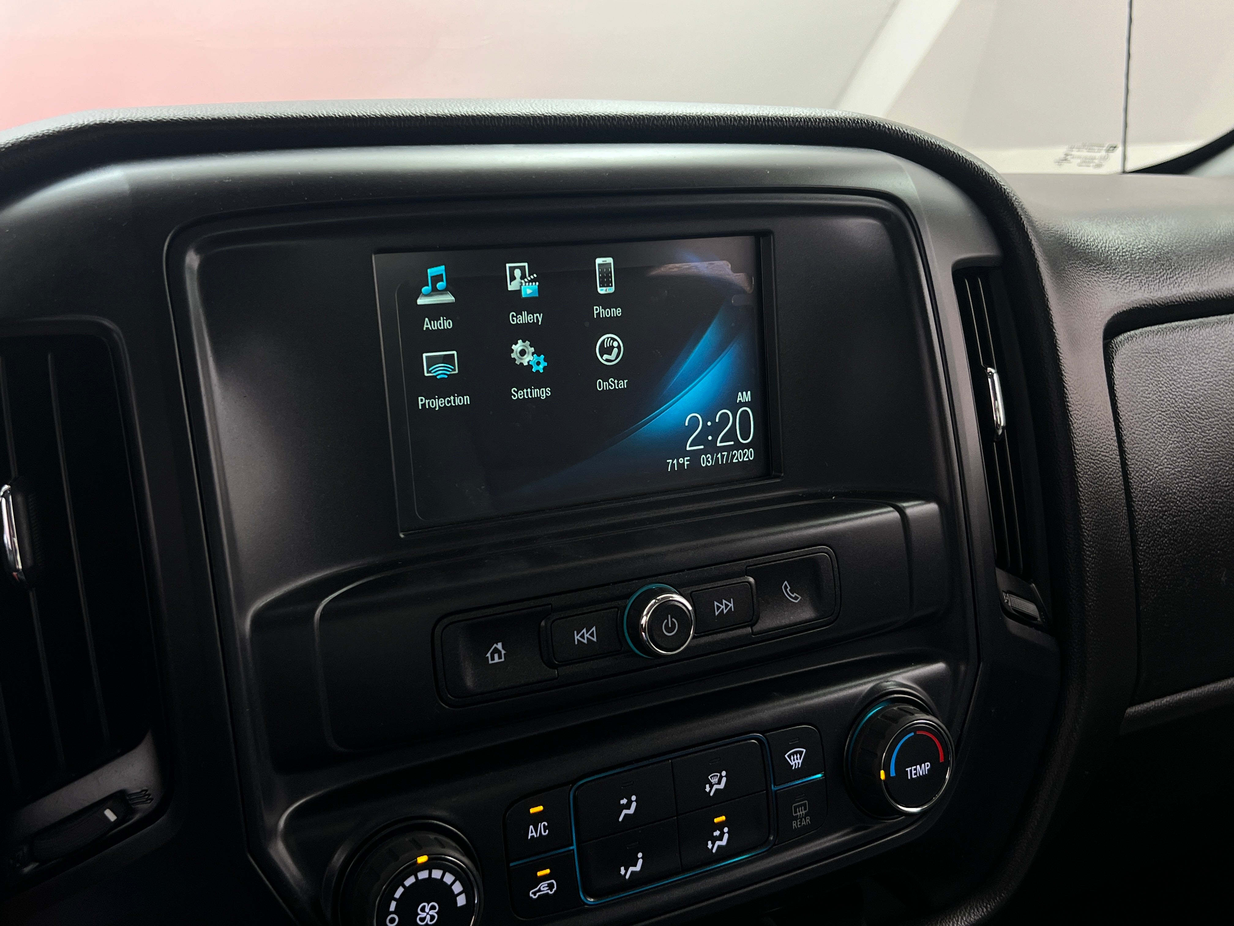 2019 Chevrolet Silverado 1500 Custom 4
