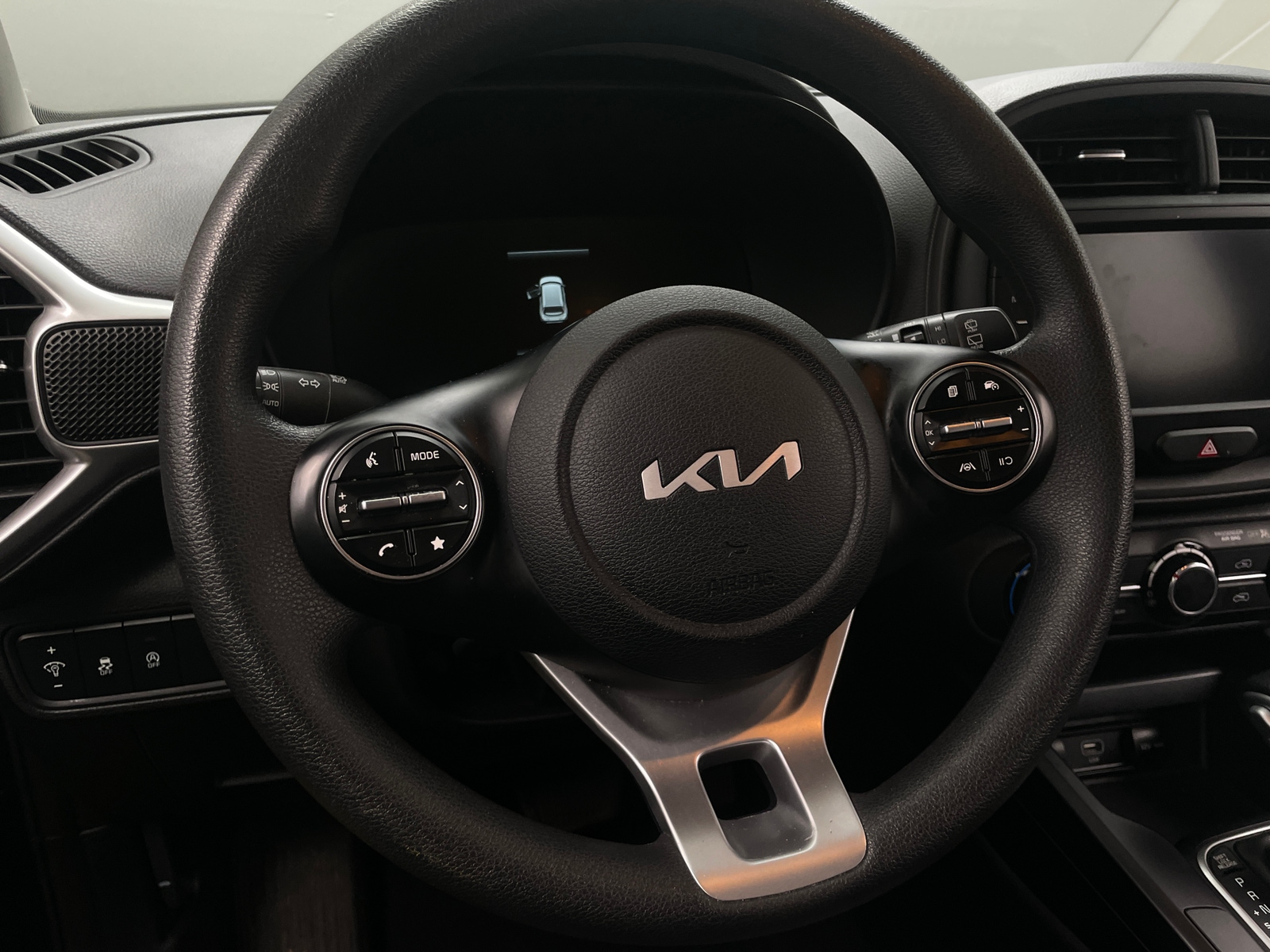 Thumbnail: 2023 Kia Soul - 5