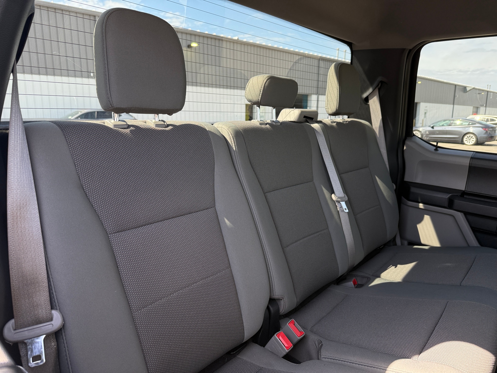 Thumbnail: 2019 Ford Econoline - 6