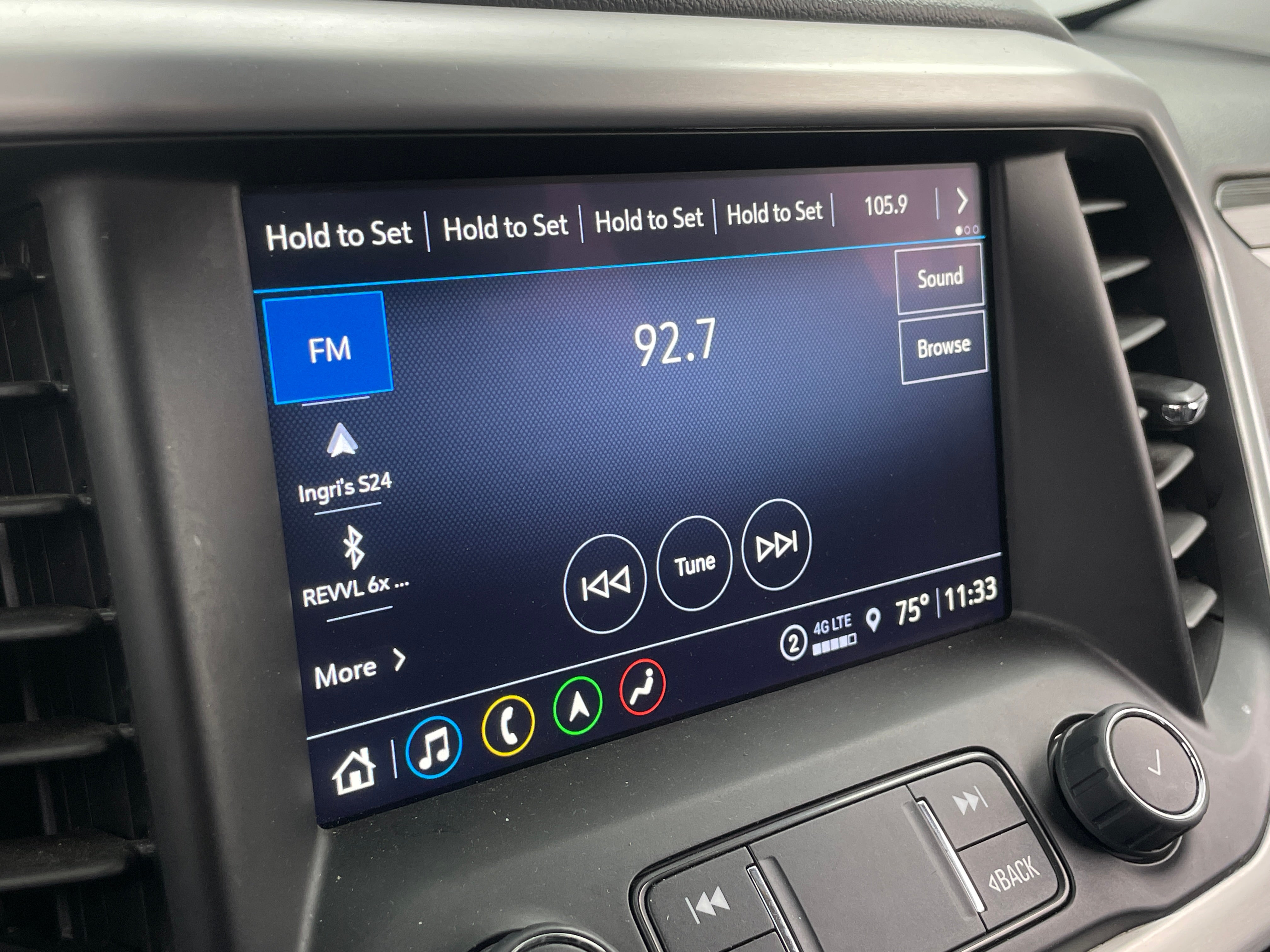 2023 GMC Acadia SLT 4